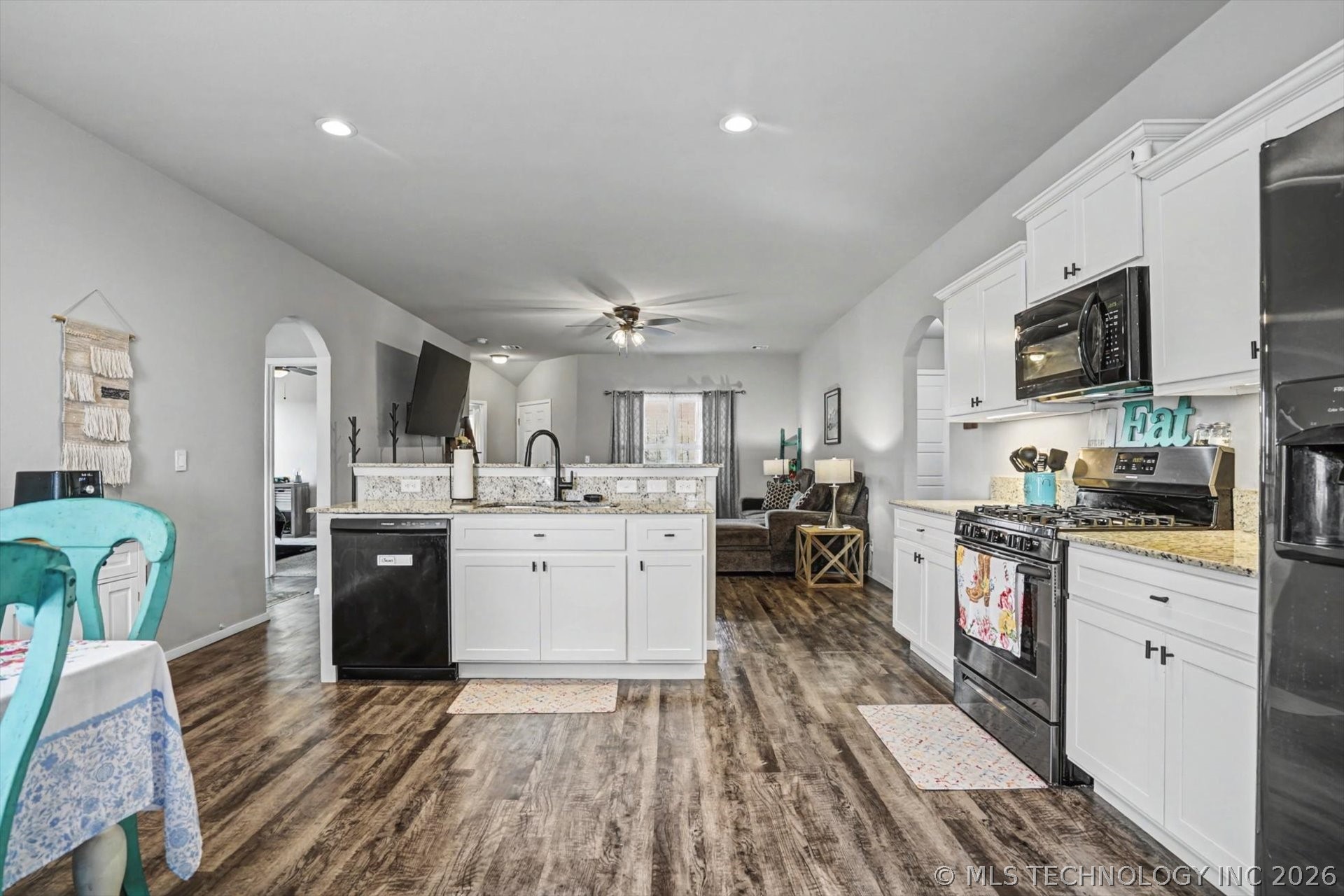 1313 E Toledo Street Property Photo 14