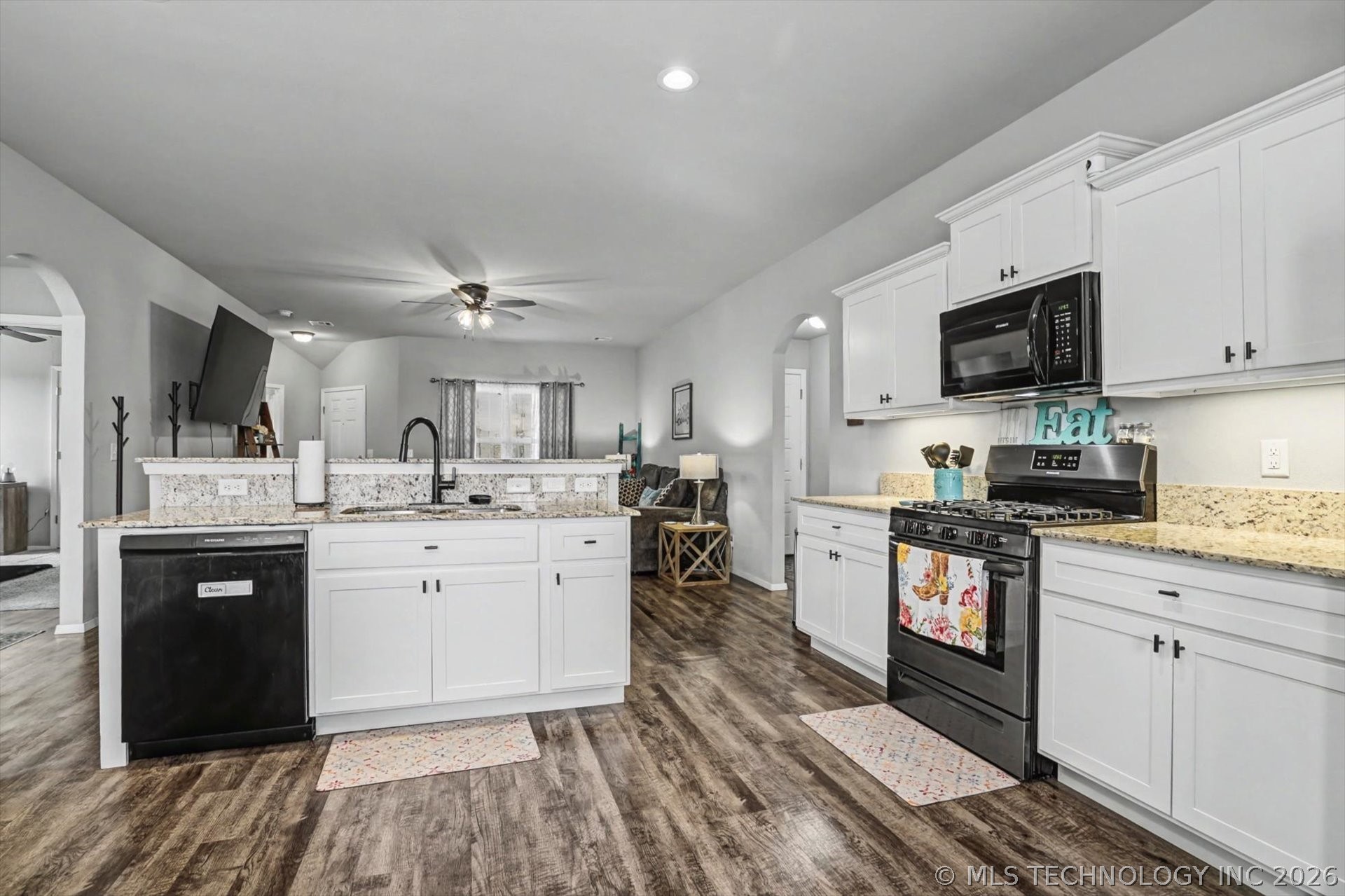 1313 E Toledo Street Property Photo 15