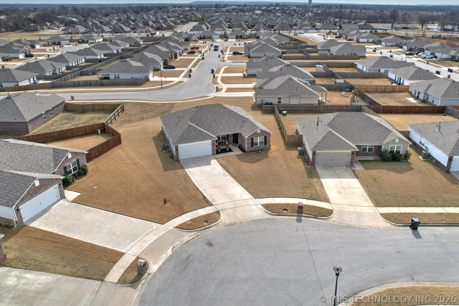 1313 E Toledo Street Property Photo 36