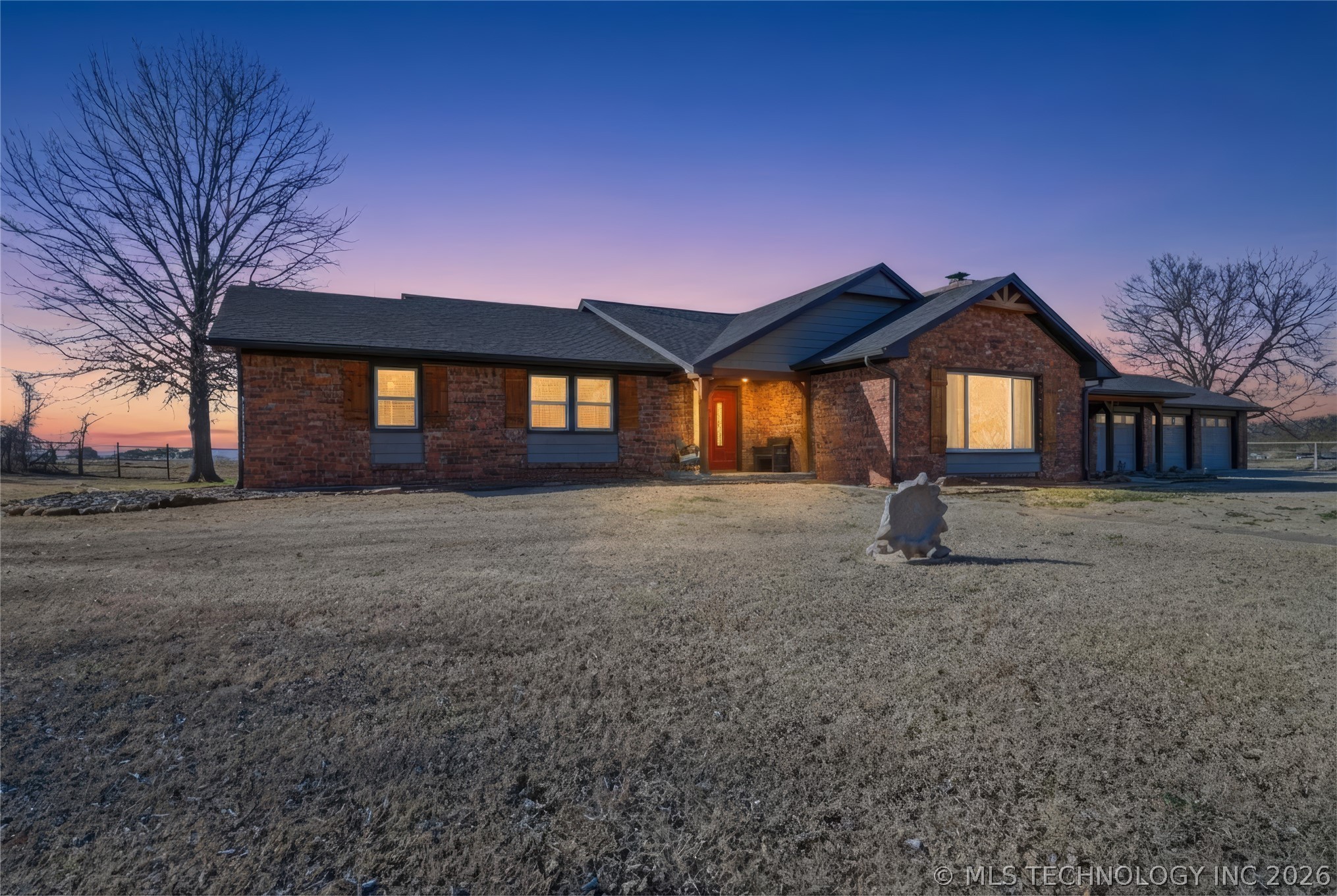 3811 S 45th E Property Photo 1