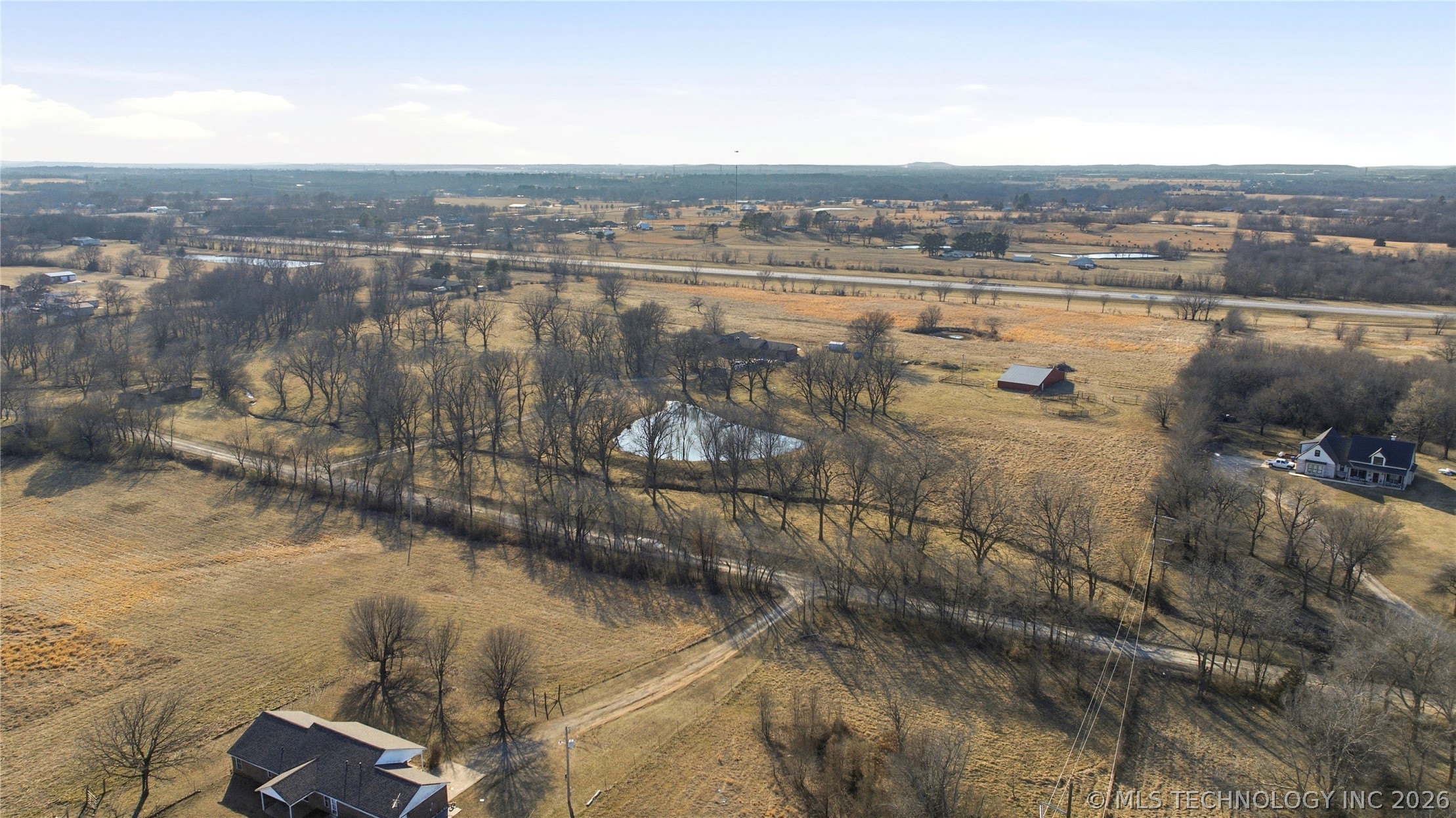 3811 S 45th E Property Photo 3