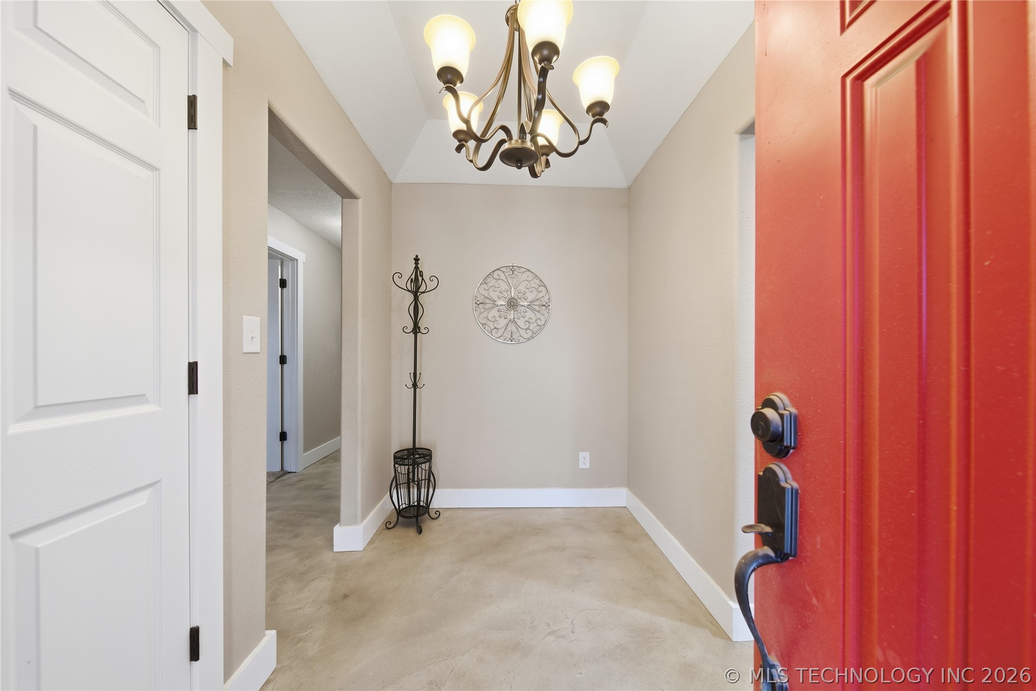 3811 S 45th E Property Photo 8