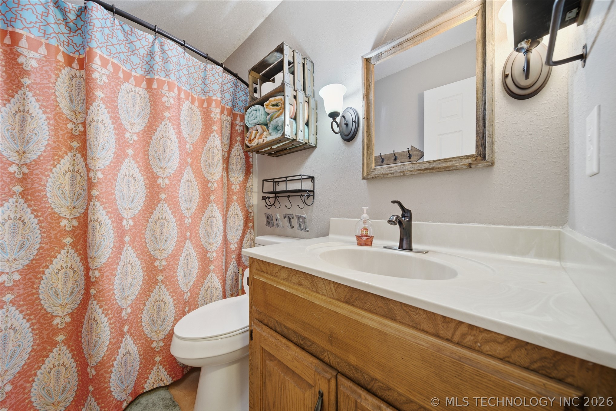 3811 S 45th E Property Photo 27