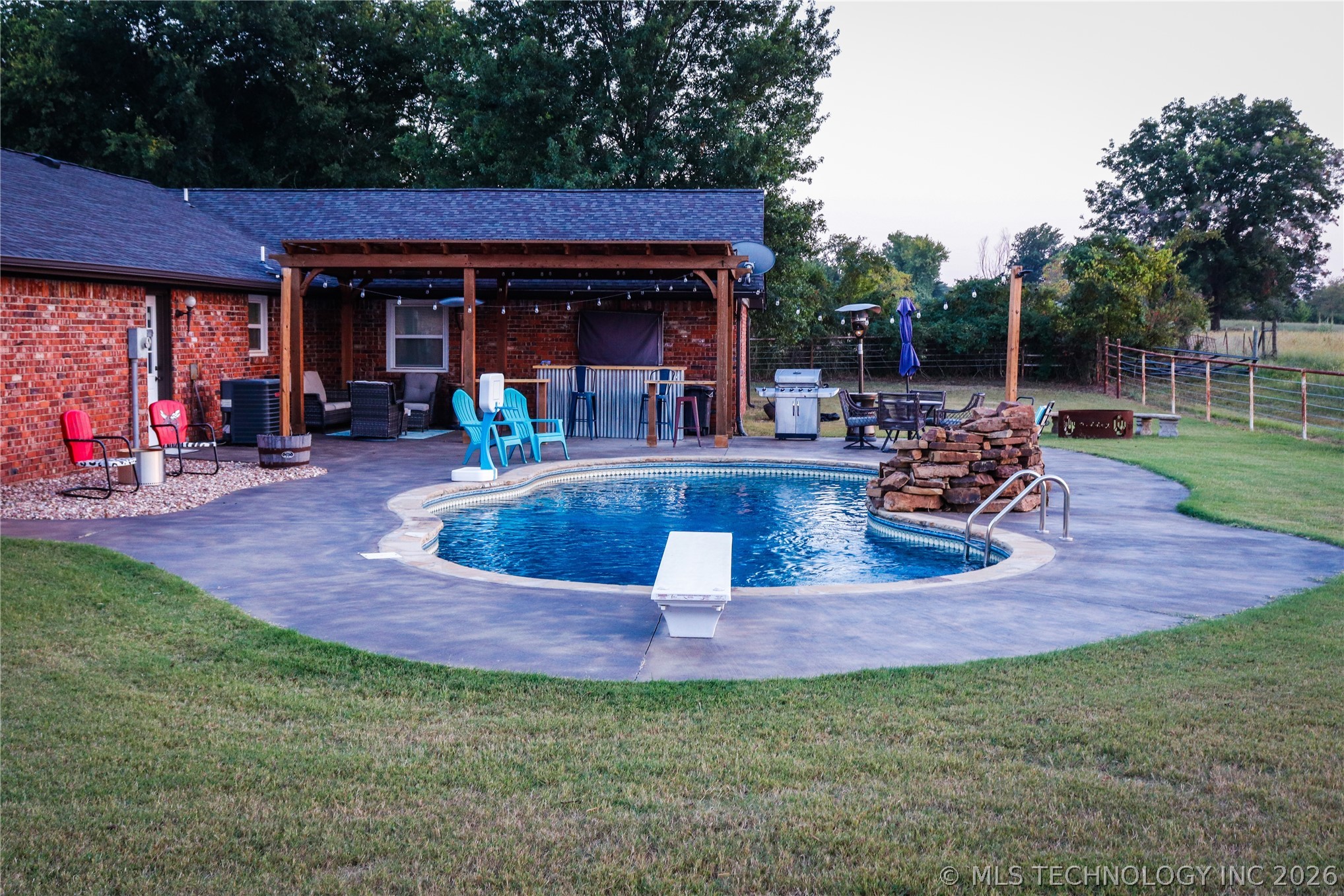 3811 S 45th E Property Photo 35