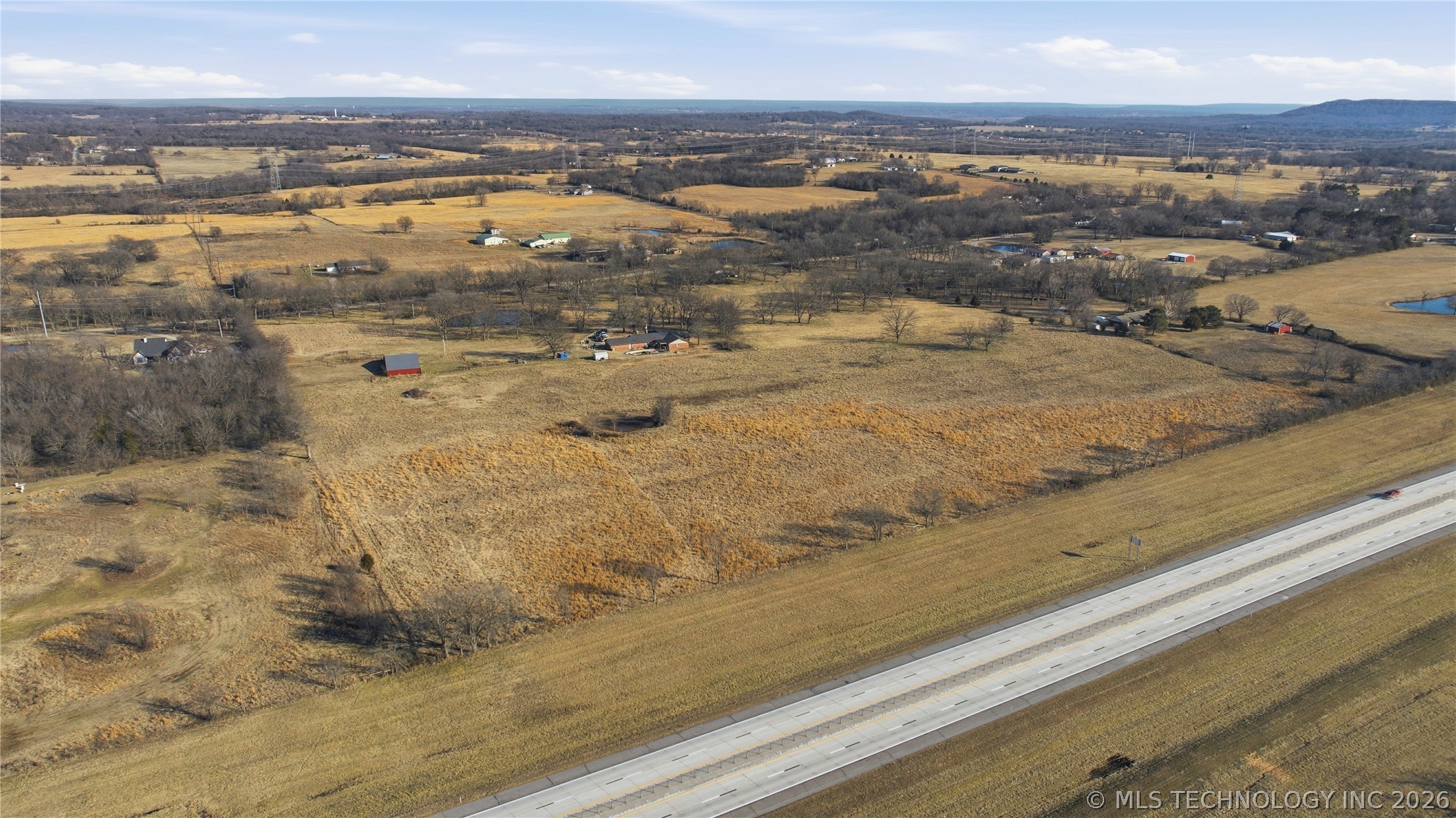 3811 S 45th E Property Photo 43