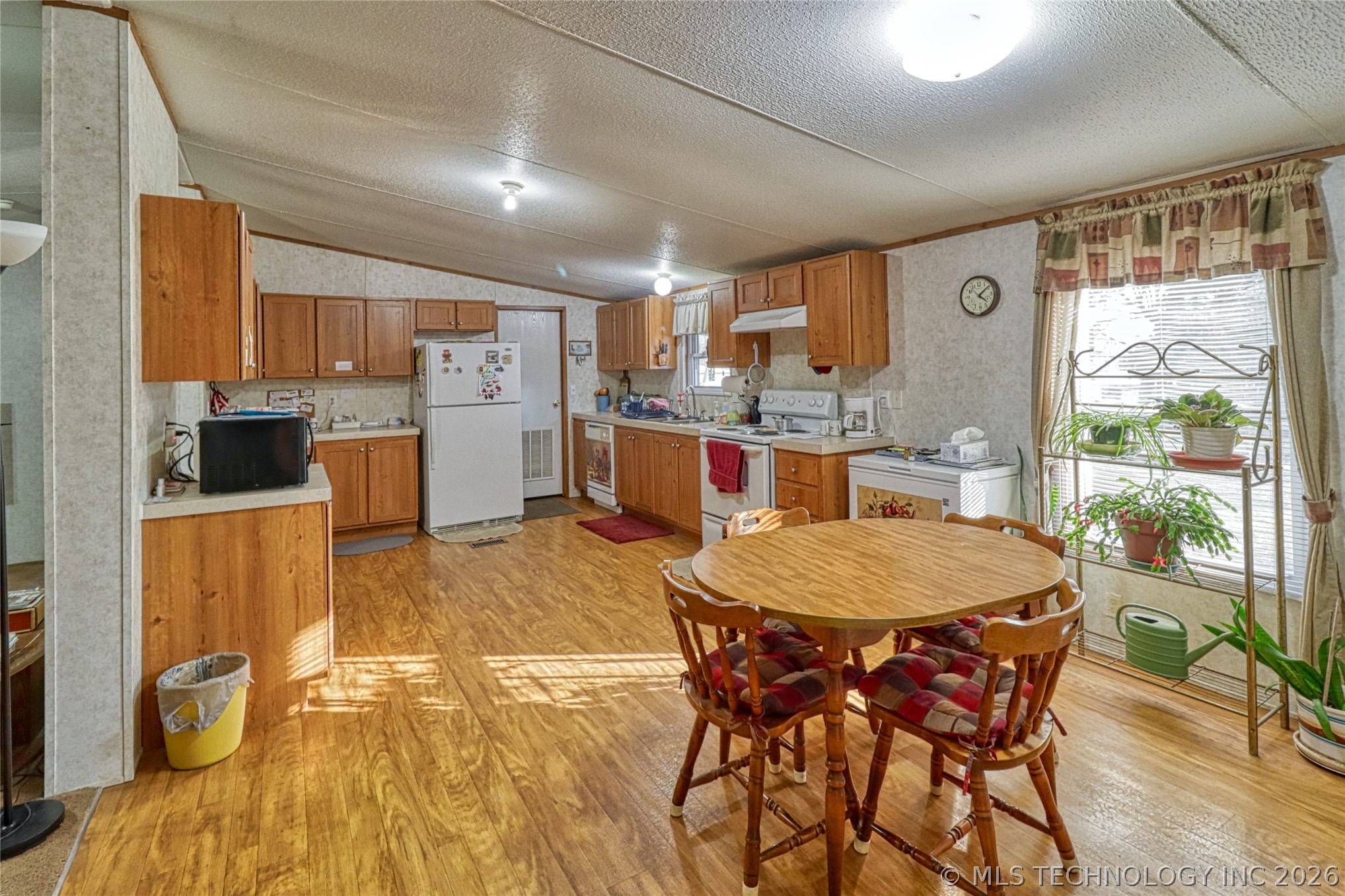 88 Spike Road Property Photo 18