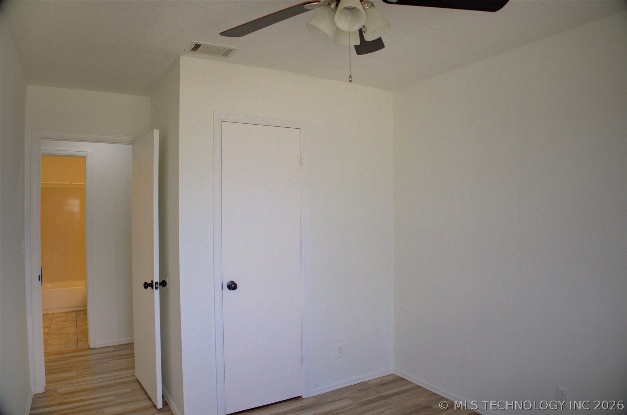 1405 N Lang Street Property Photo 18