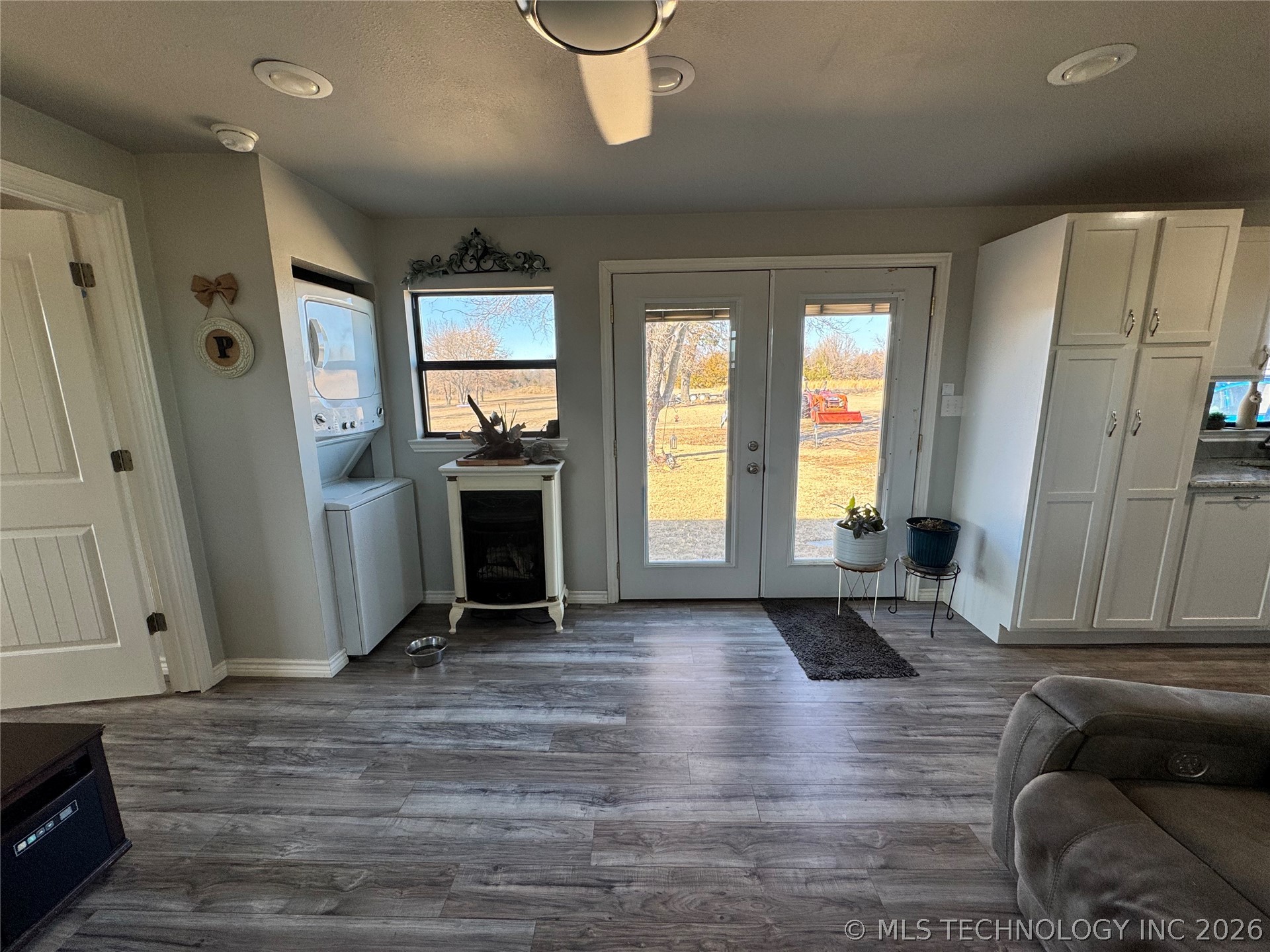 1165 Boggy Depot Property Photo 5