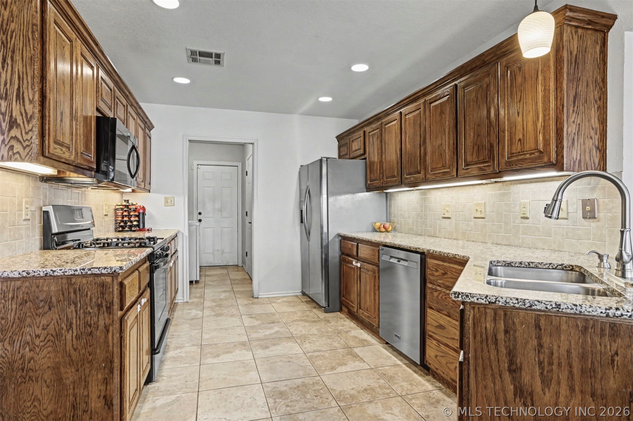 11111 E 120th Street N Property Photo 8