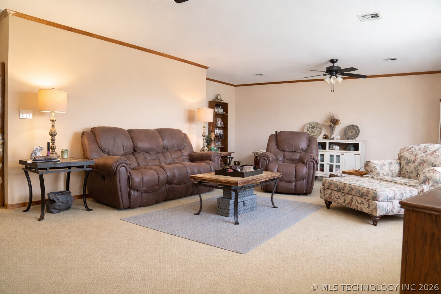 4800 S 71st E Property Photo 4