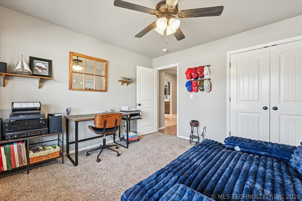 13324 S Poplar Street Property Photo 28