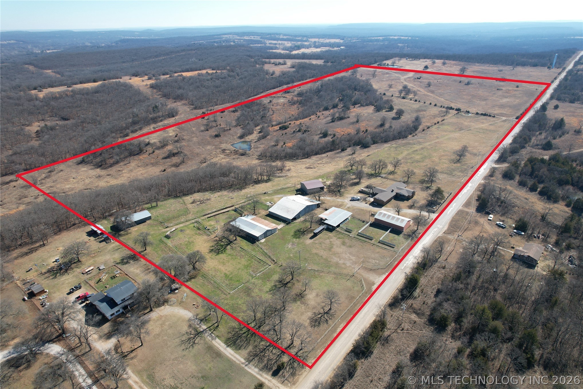 9520 N 160 Road Property Photo 4