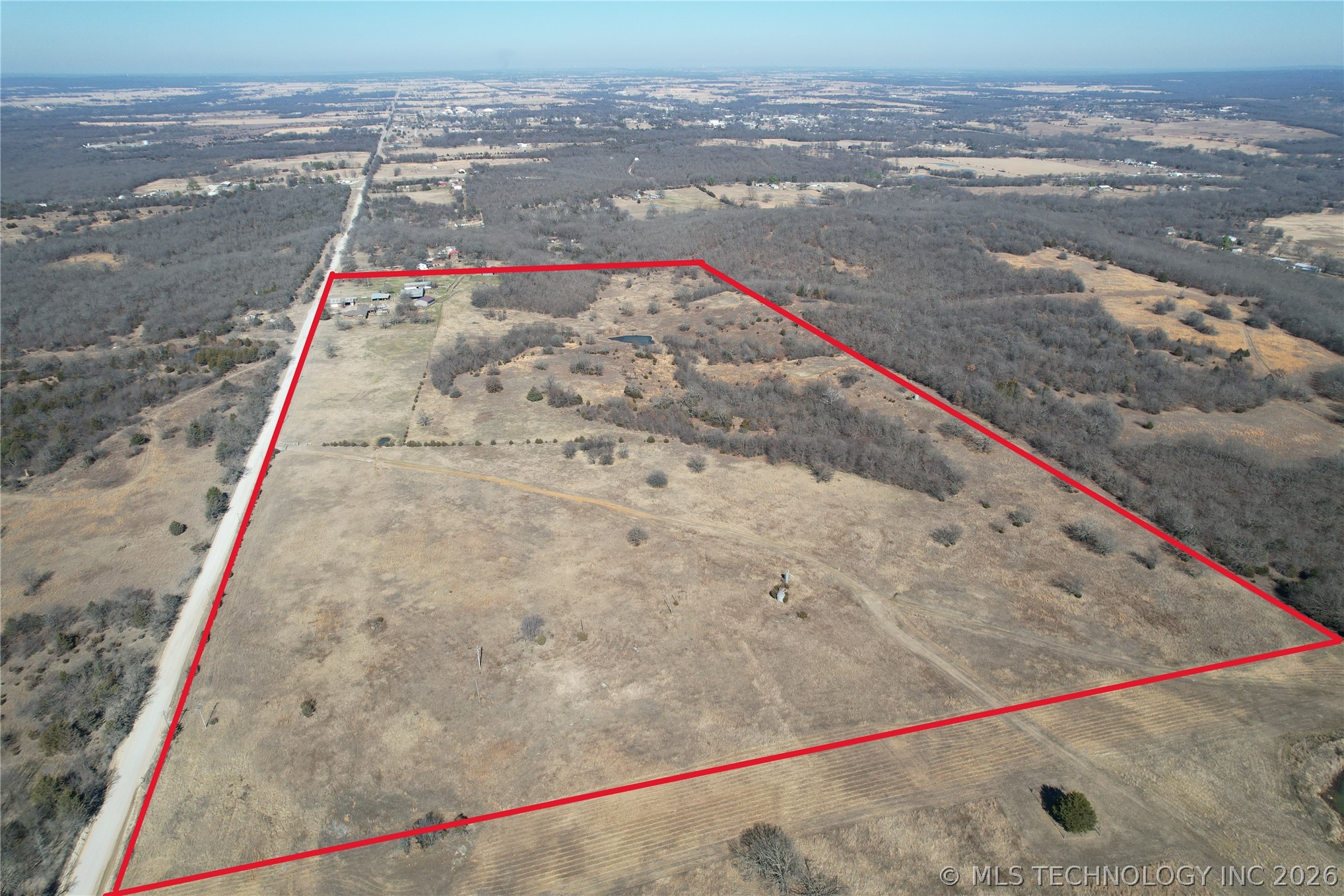 9520 N 160 Road Property Photo 8