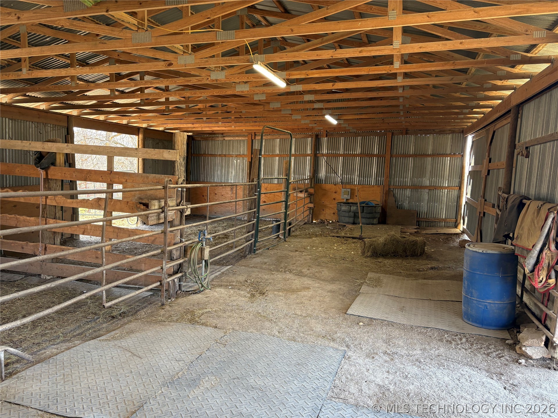 9520 N 160 Road Property Photo 20