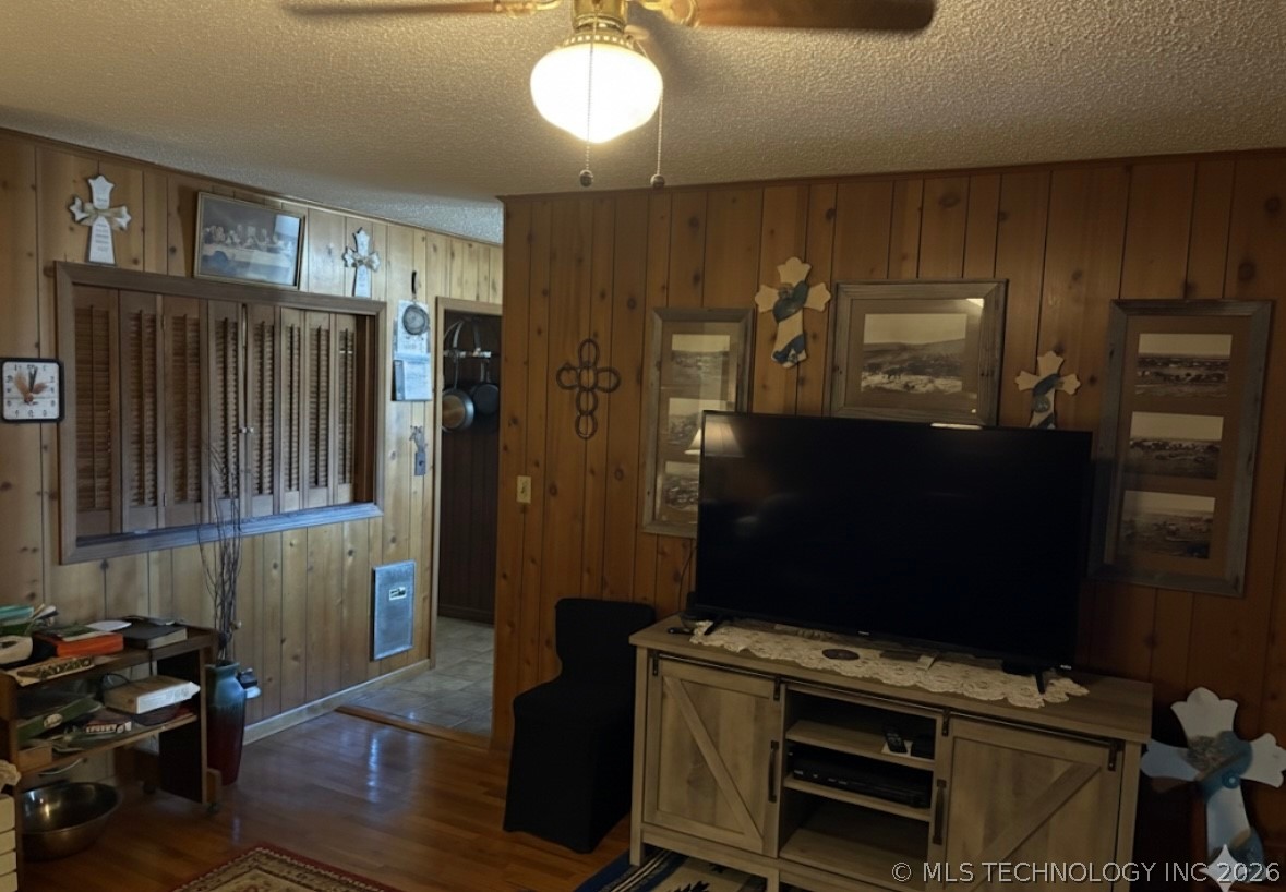 9520 N 160 Road Property Photo 25