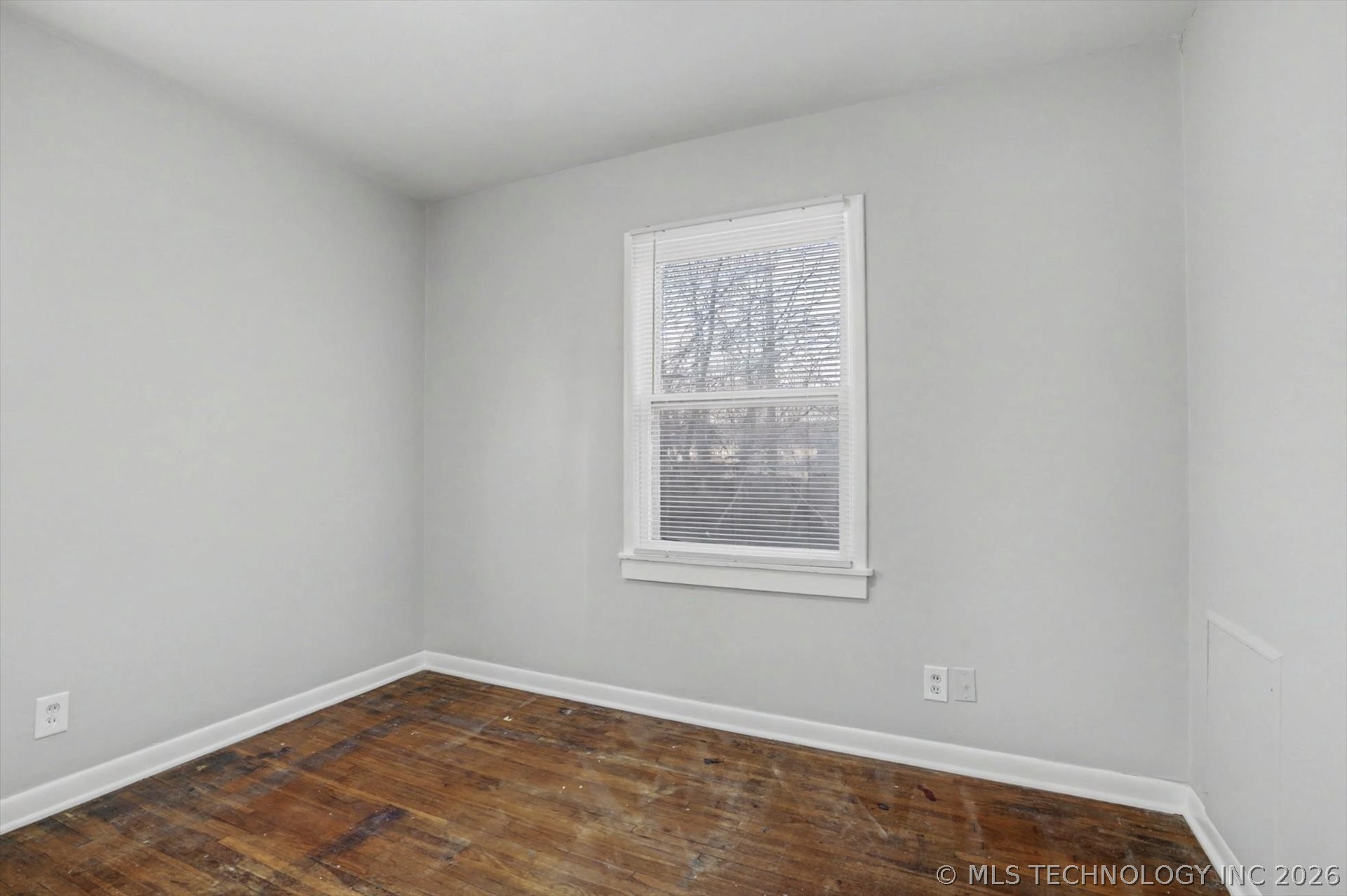 1032 N Canton Avenue Property Photo 16