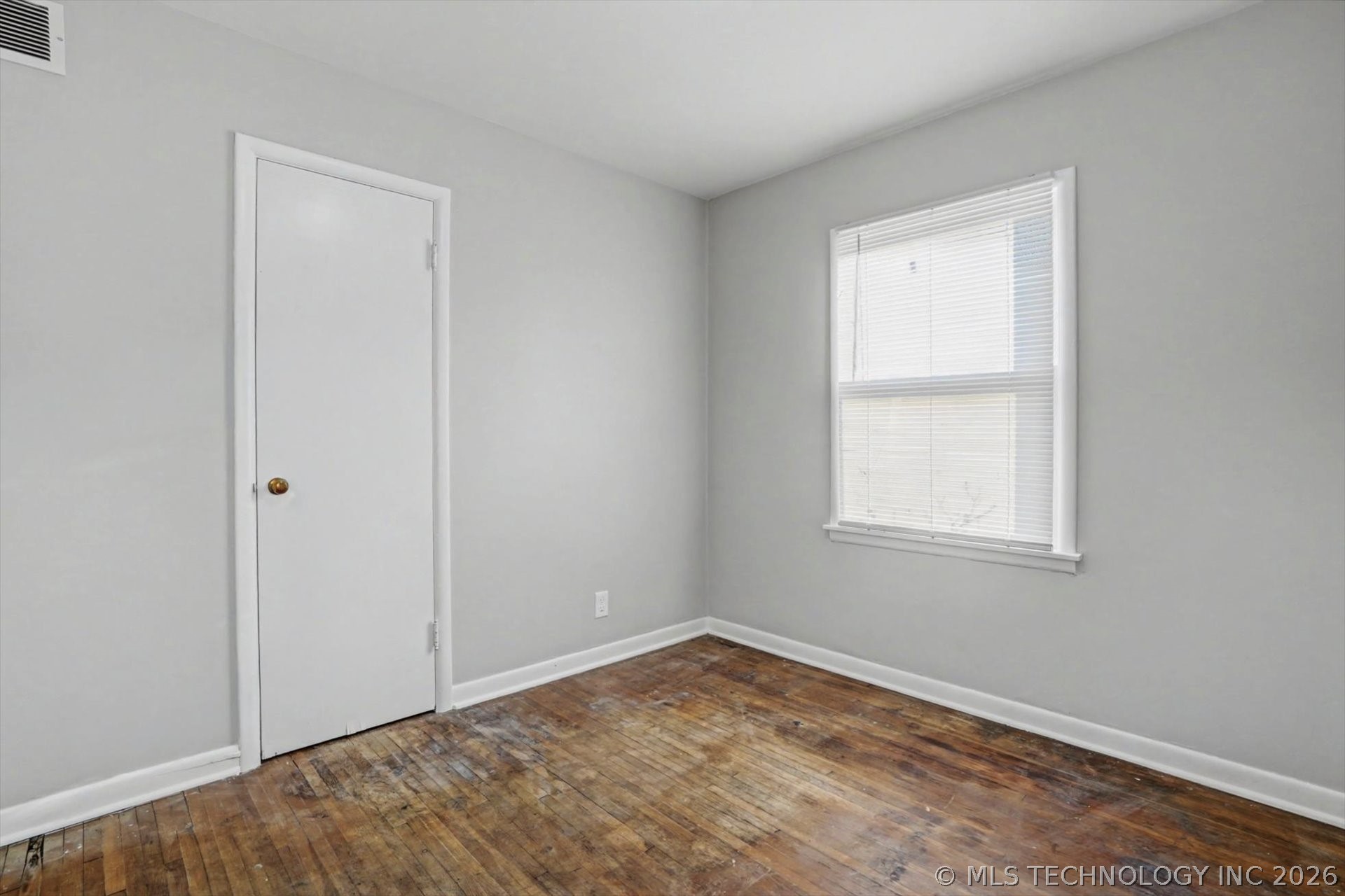 1032 N Canton Avenue Property Photo 18