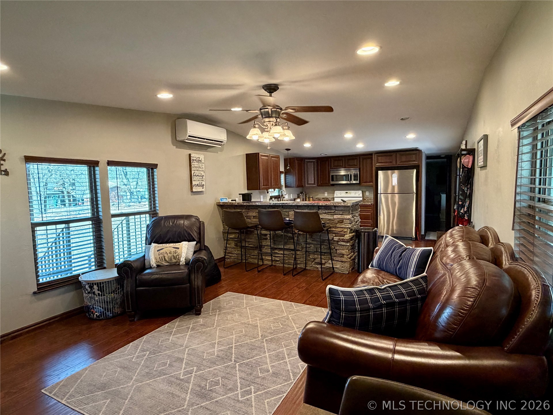 113983 S 4281 Road Property Photo 8