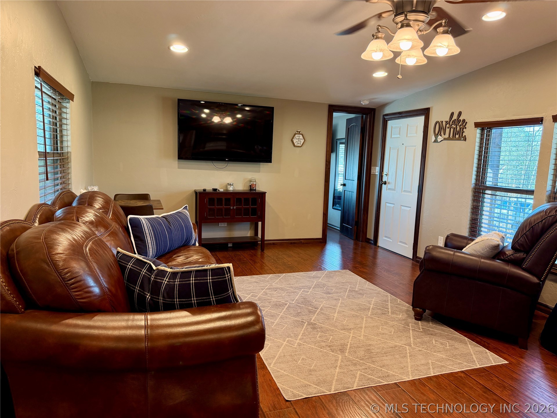 113983 S 4281 Road Property Photo 9