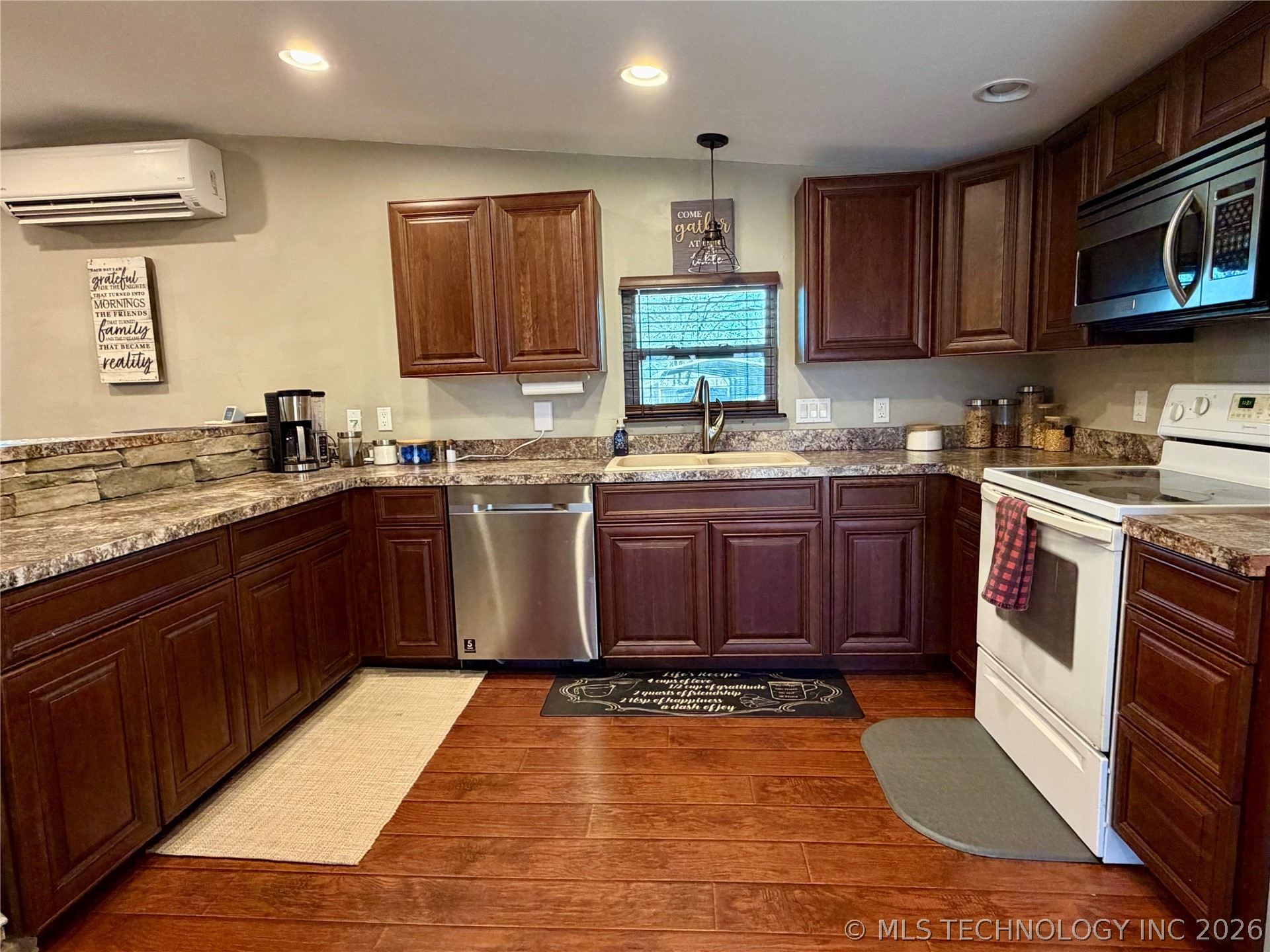 113983 S 4281 Road Property Photo 14