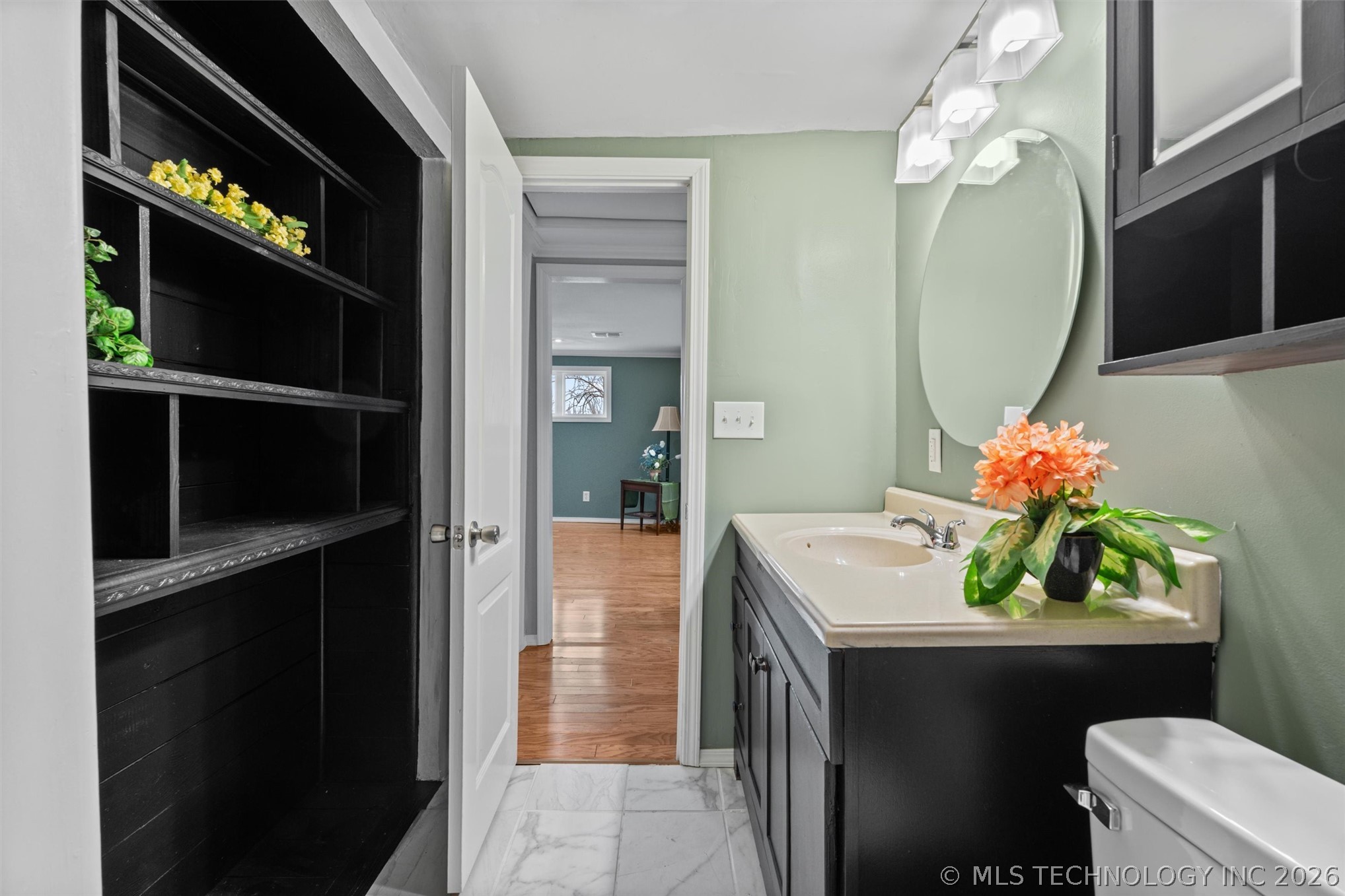 320 Nw Margarite Avenue Property Photo 16