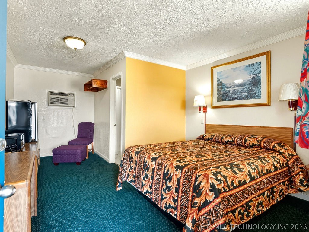 1900 N Broadway Property Photo 15