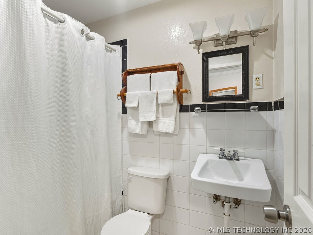 1900 N Broadway Property Photo 19