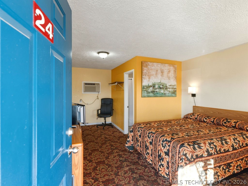 1900 N Broadway Property Photo 22