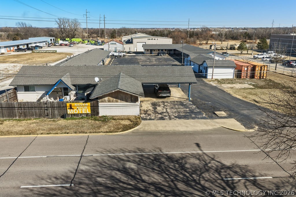 1900 N Broadway Property Photo 29