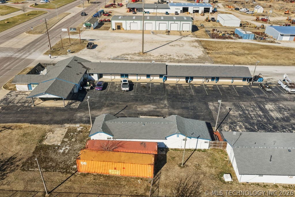 1900 N Broadway Property Photo 31