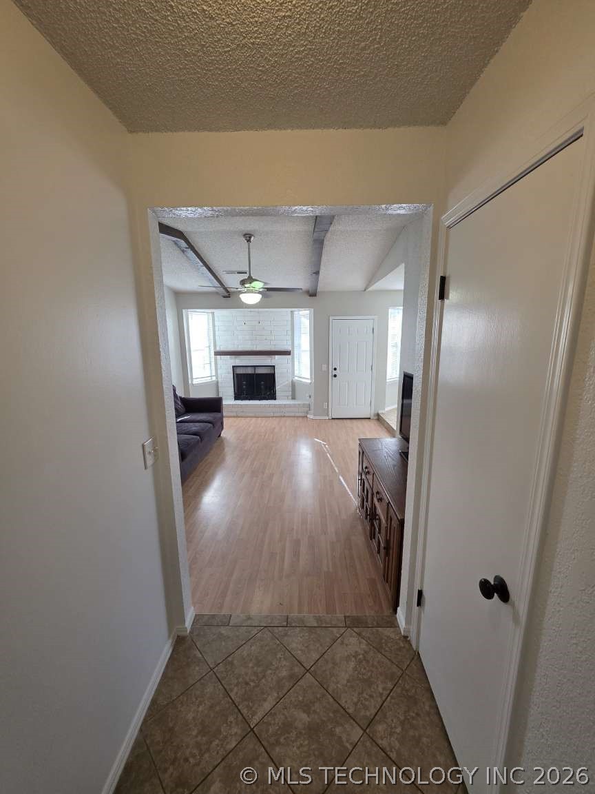 1628 S Redbud Place Property Photo 2