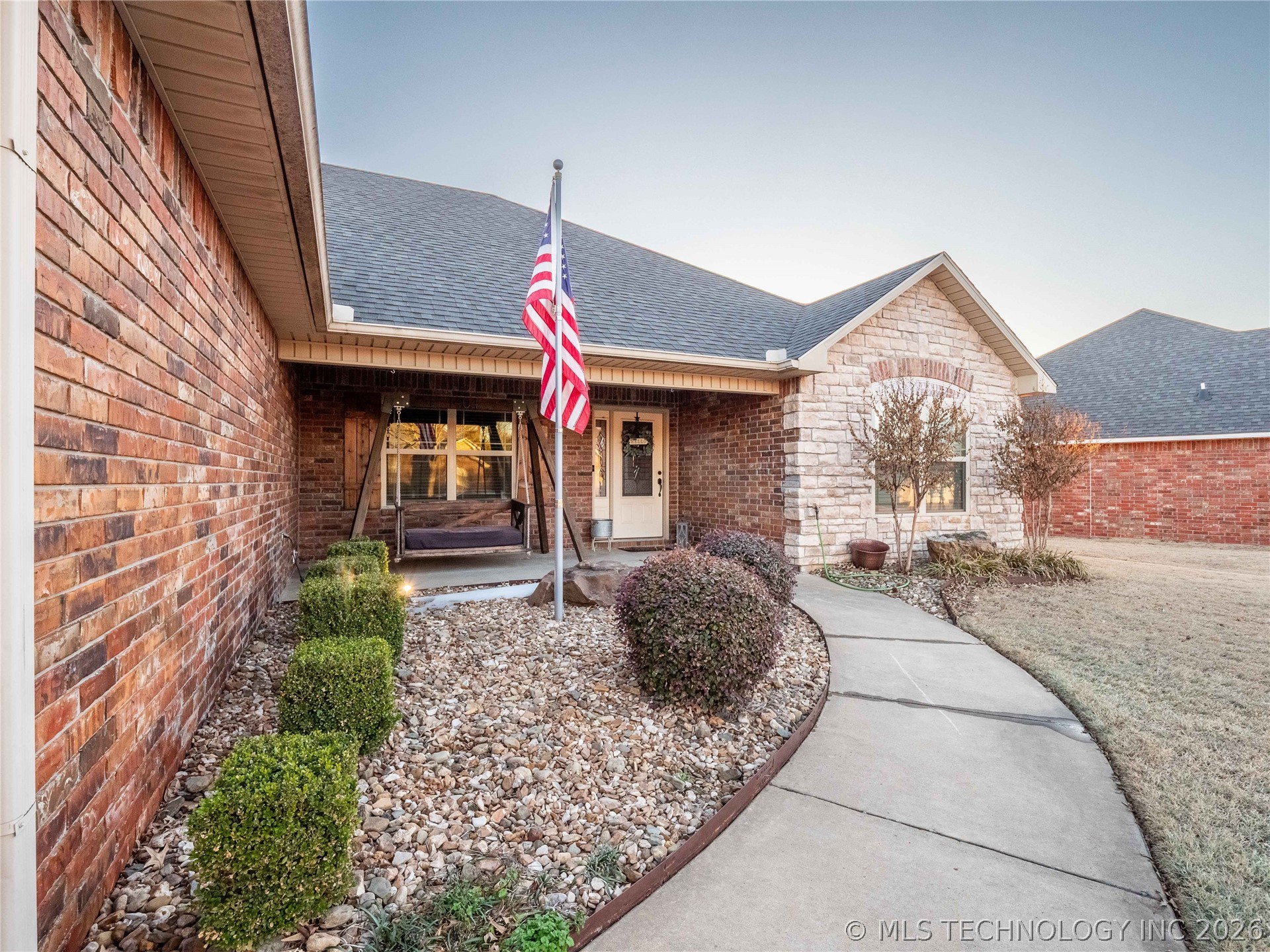 1404 Monarch Drive Property Photo 2