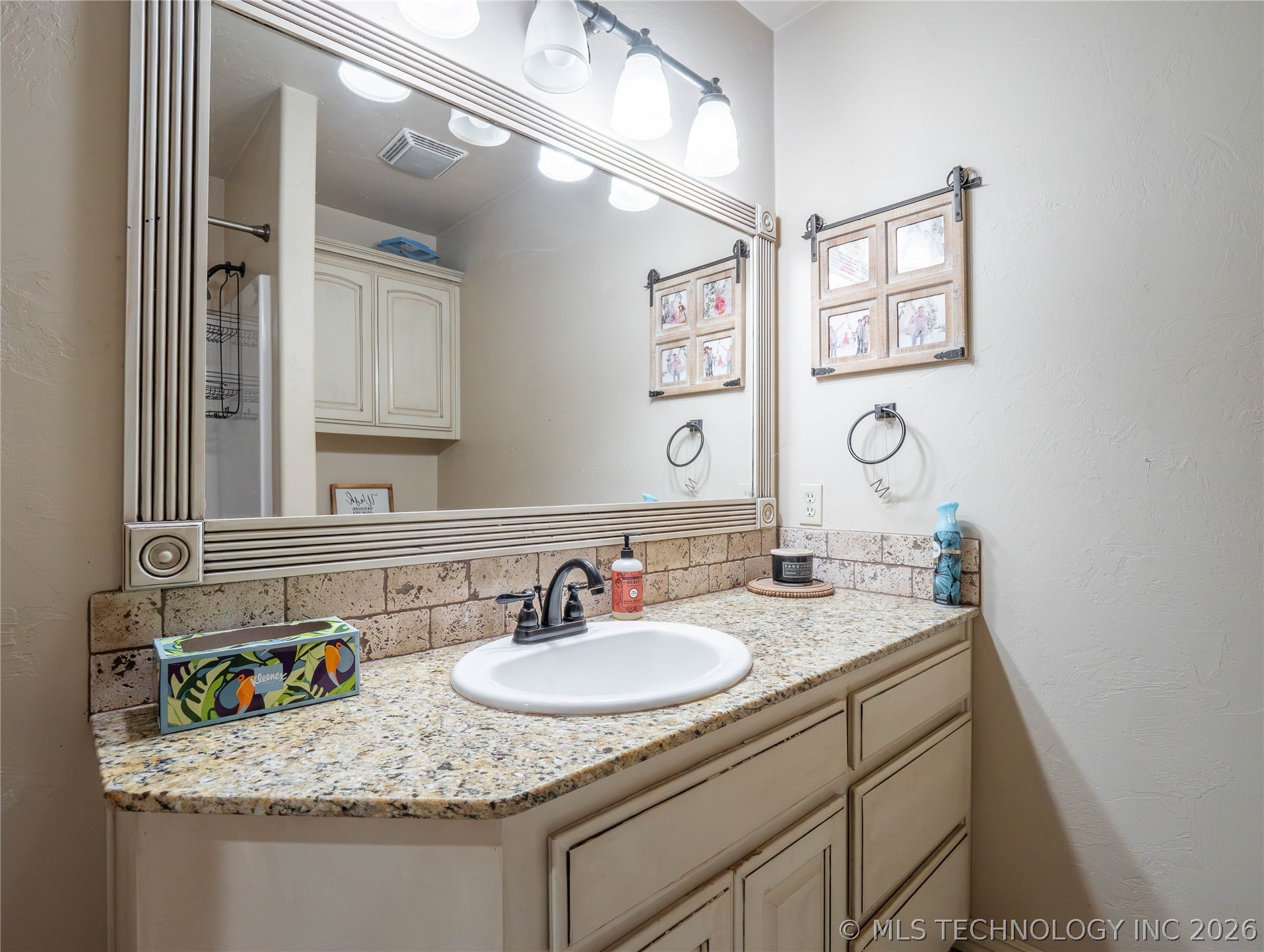 1404 Monarch Drive Property Photo 29