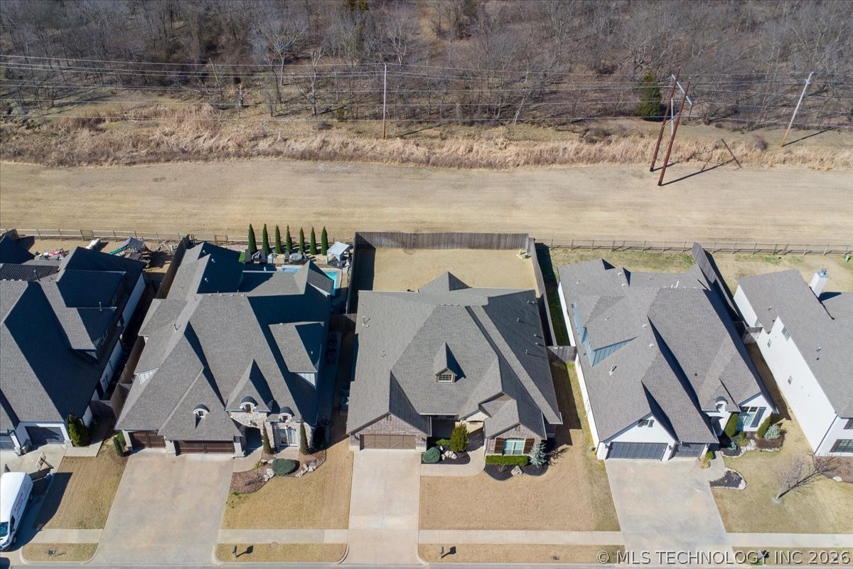 4392 S 169th East Avenue Property Photo 45
