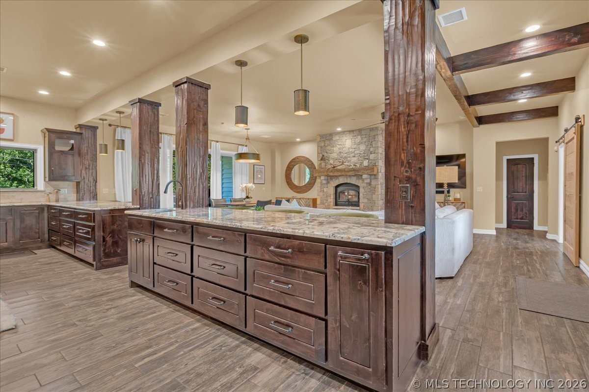 12636 S 13th Place Property Photo 17