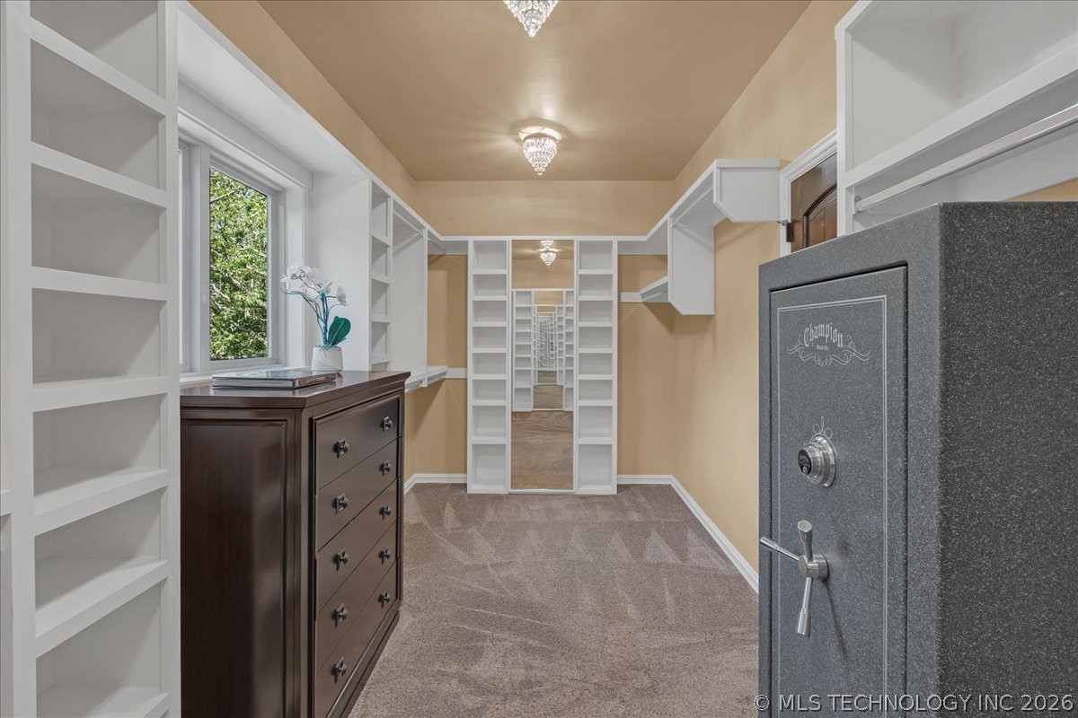 12636 S 13th Place Property Photo 40