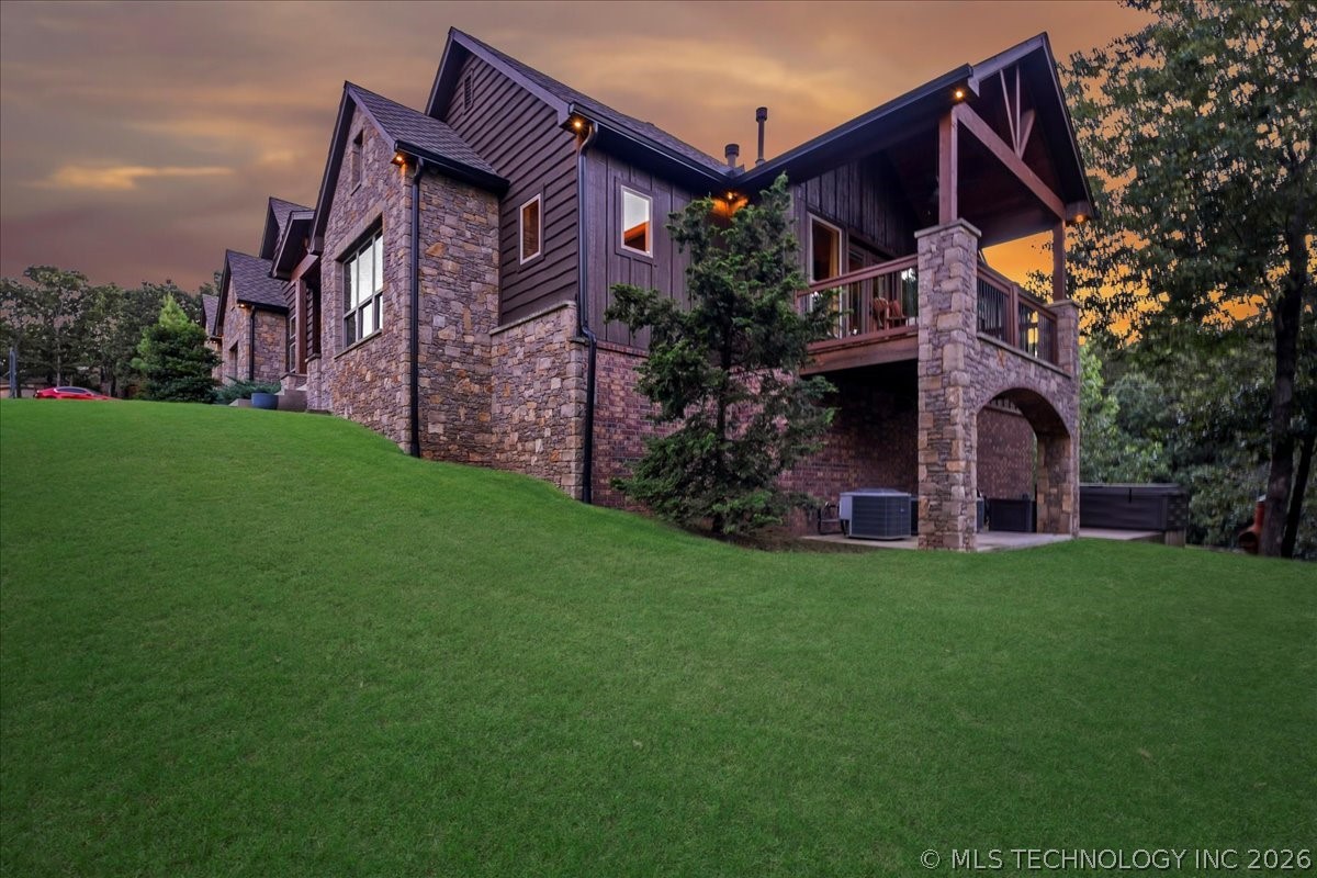 12636 S 13th Place Property Photo 83