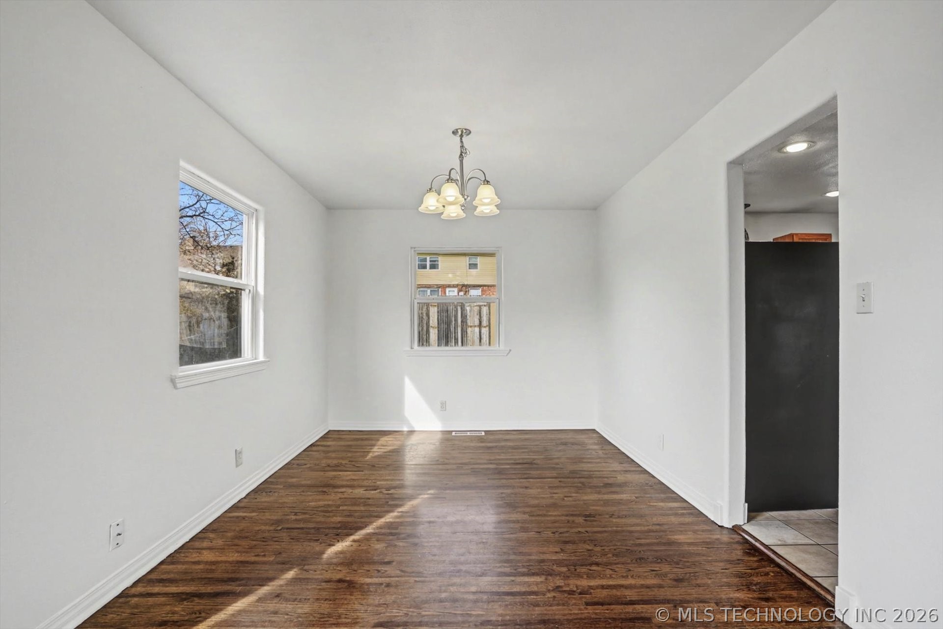 3802 S Allegheny Avenue Property Photo 7