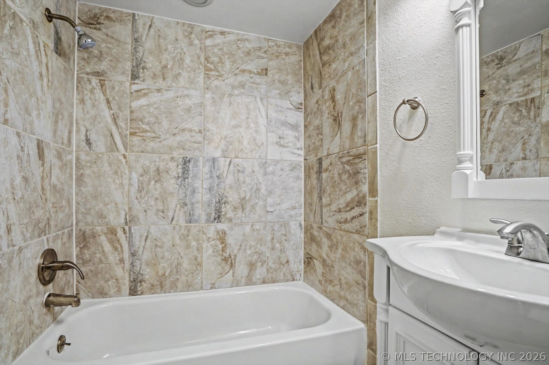 3802 S Allegheny Avenue Property Photo 45