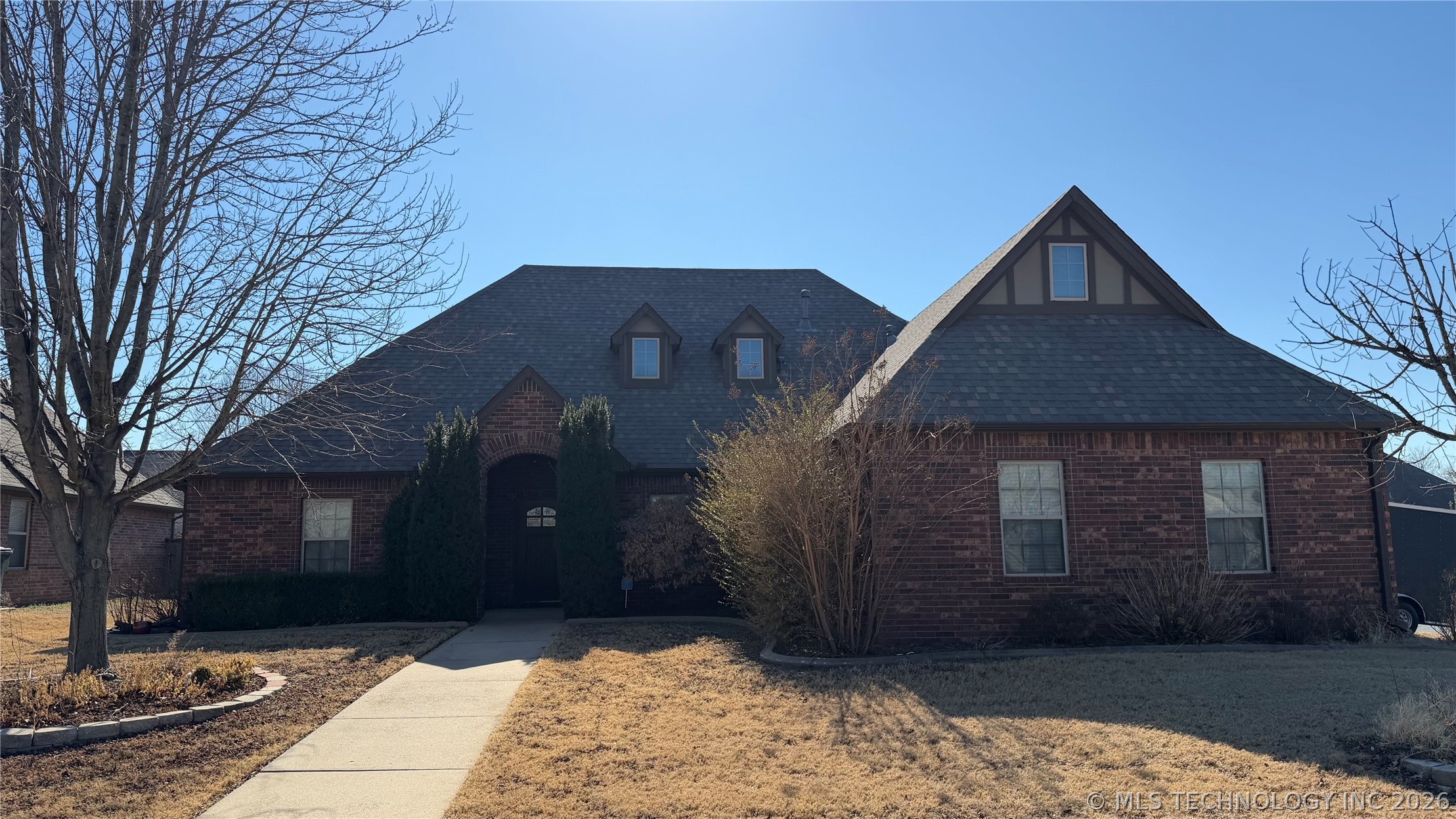 9200 E 94th Street N Property Photo 1