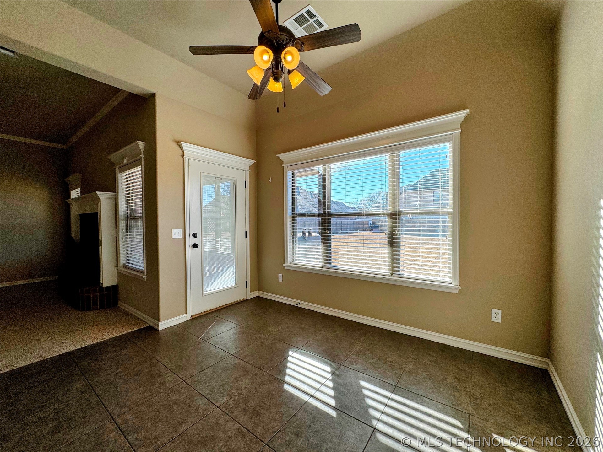 9200 E 94th Street N Property Photo 7