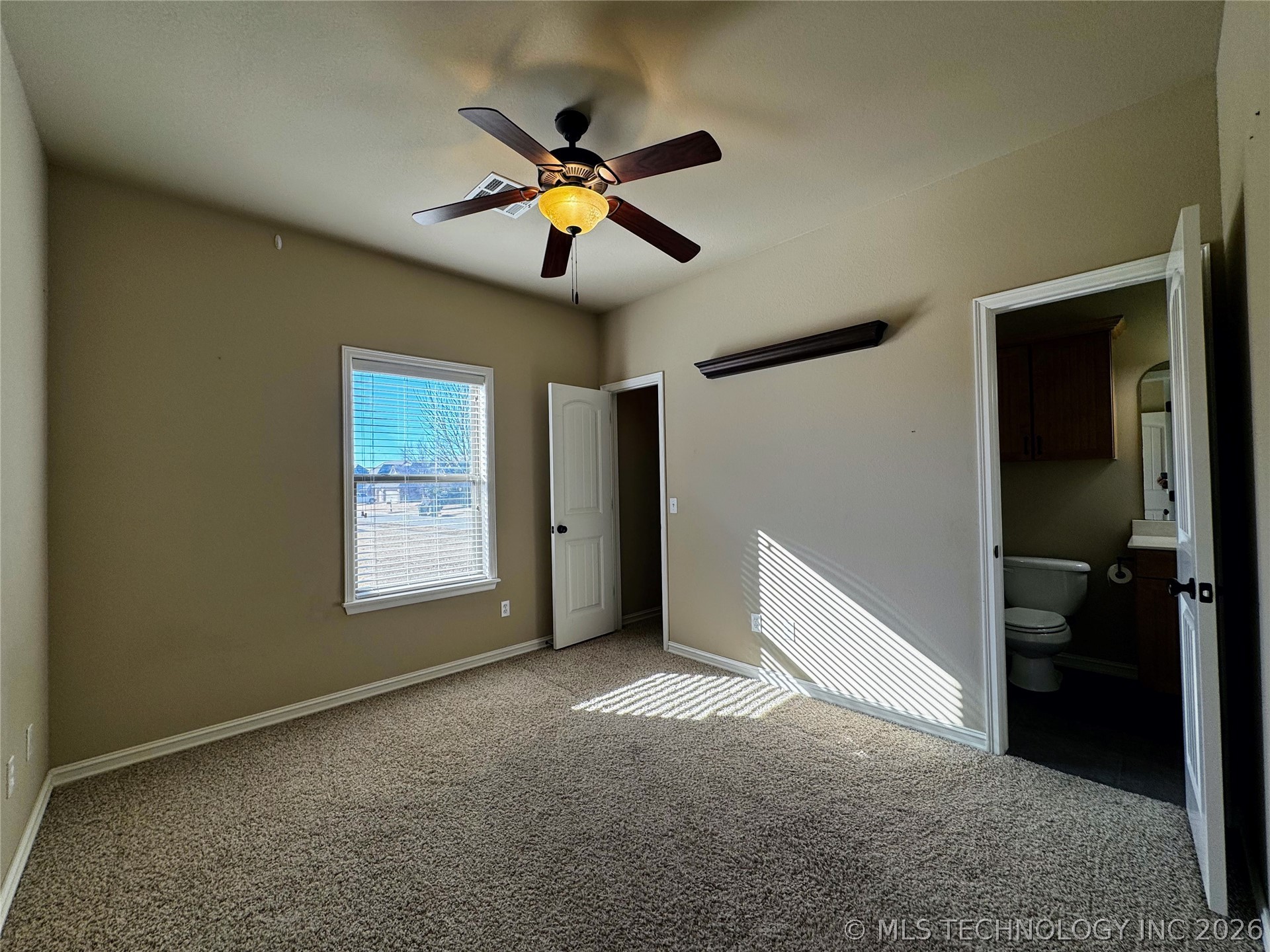 9200 E 94th Street N Property Photo 11