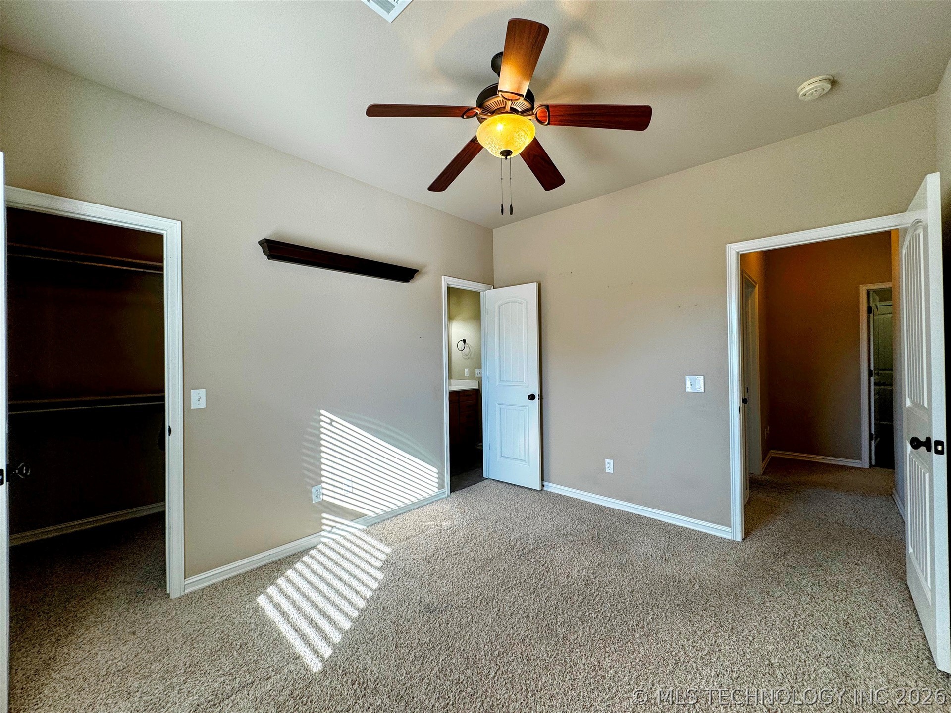 9200 E 94th Street N Property Photo 13