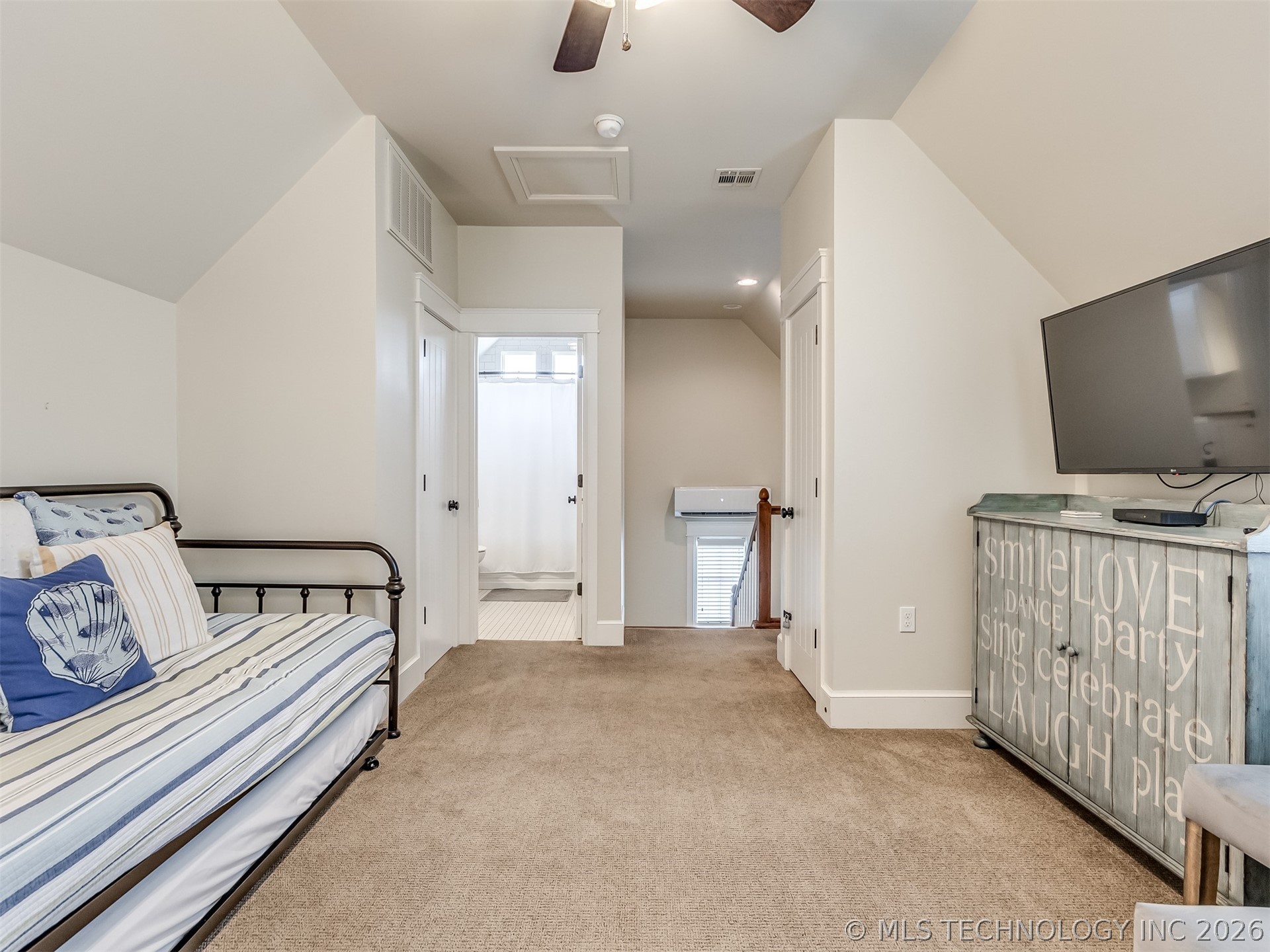 33 Boardwalk Avenue C Property Photo 22