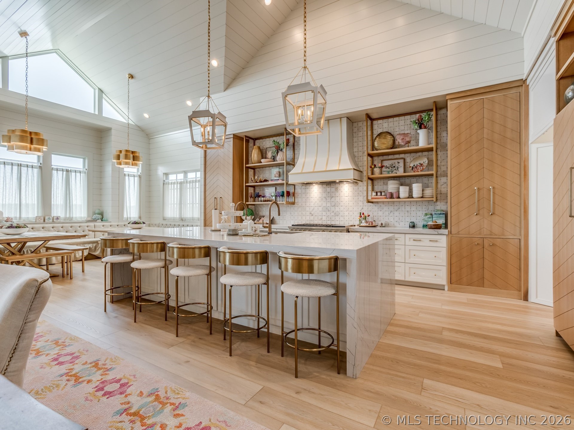 120 Lower Green Way Property Photo 6