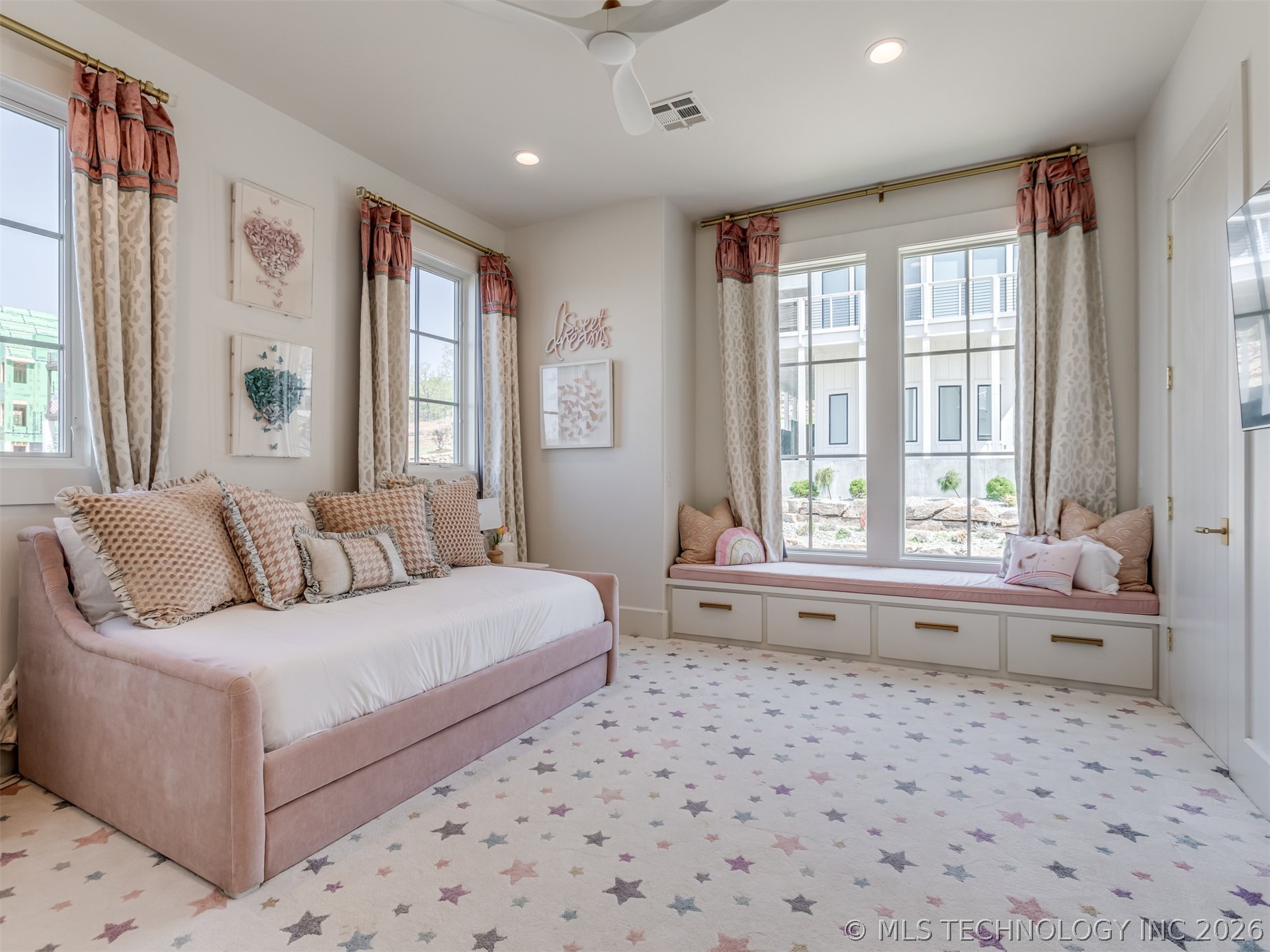 120 Lower Green Way Property Photo 45