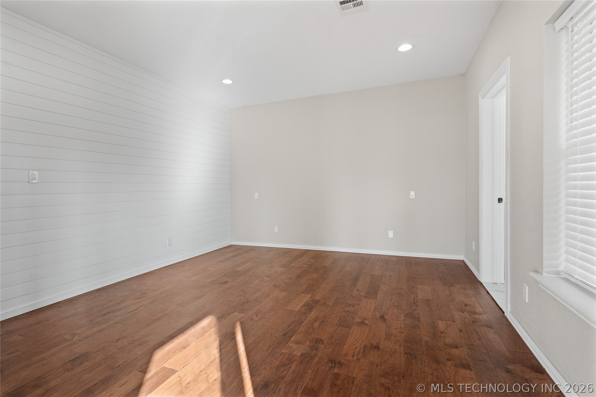 335 Travertine Property Photo 16