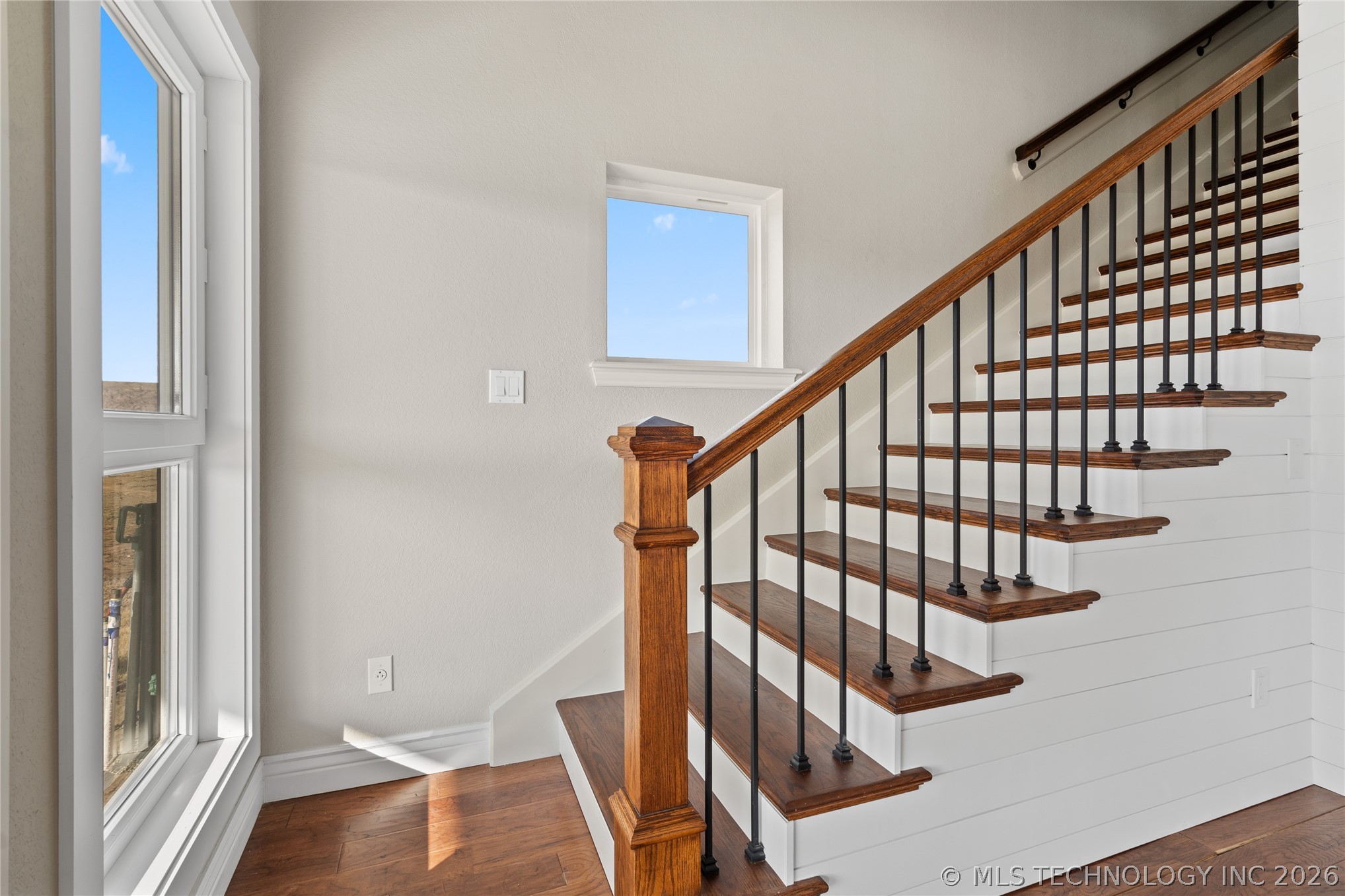 335 Travertine Property Photo 32