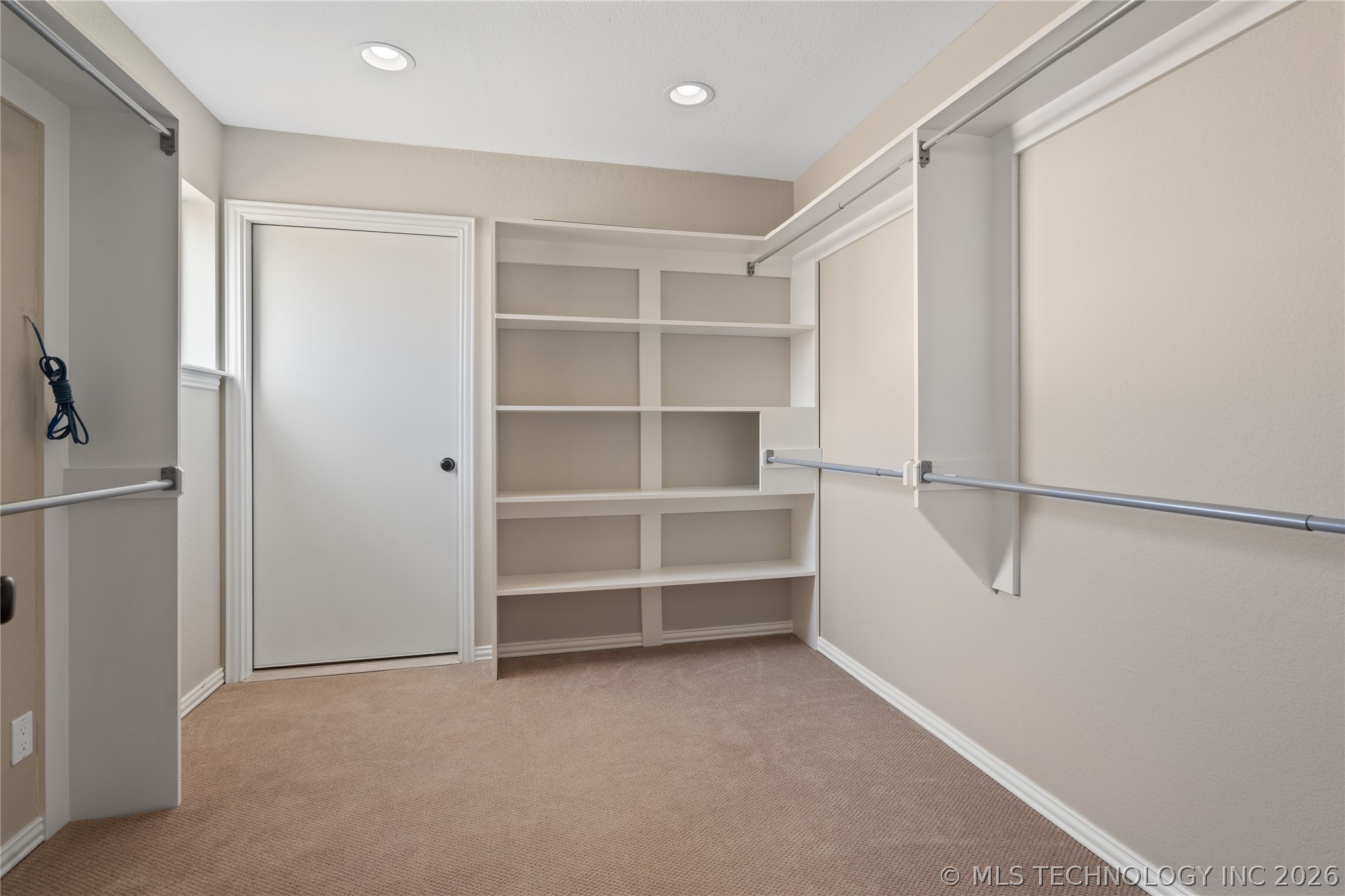 335 Travertine Property Photo 37