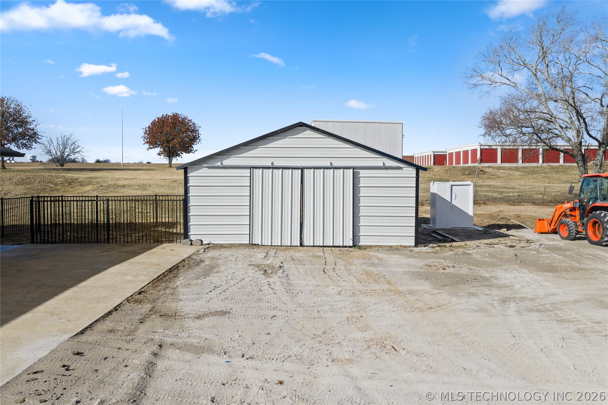 335 Travertine Property Photo 43